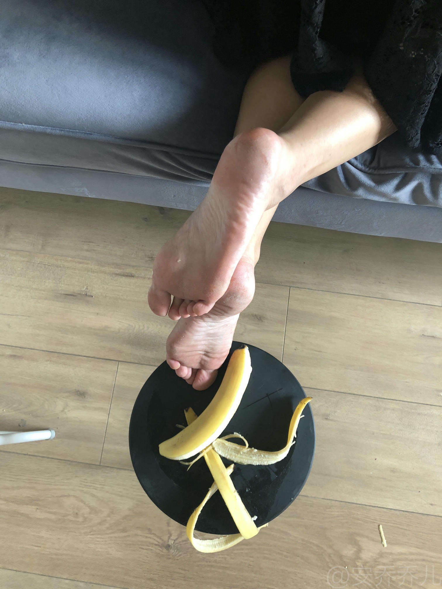 安乔乔 NO.009 踩香蕉 [134P+558M]_第4集