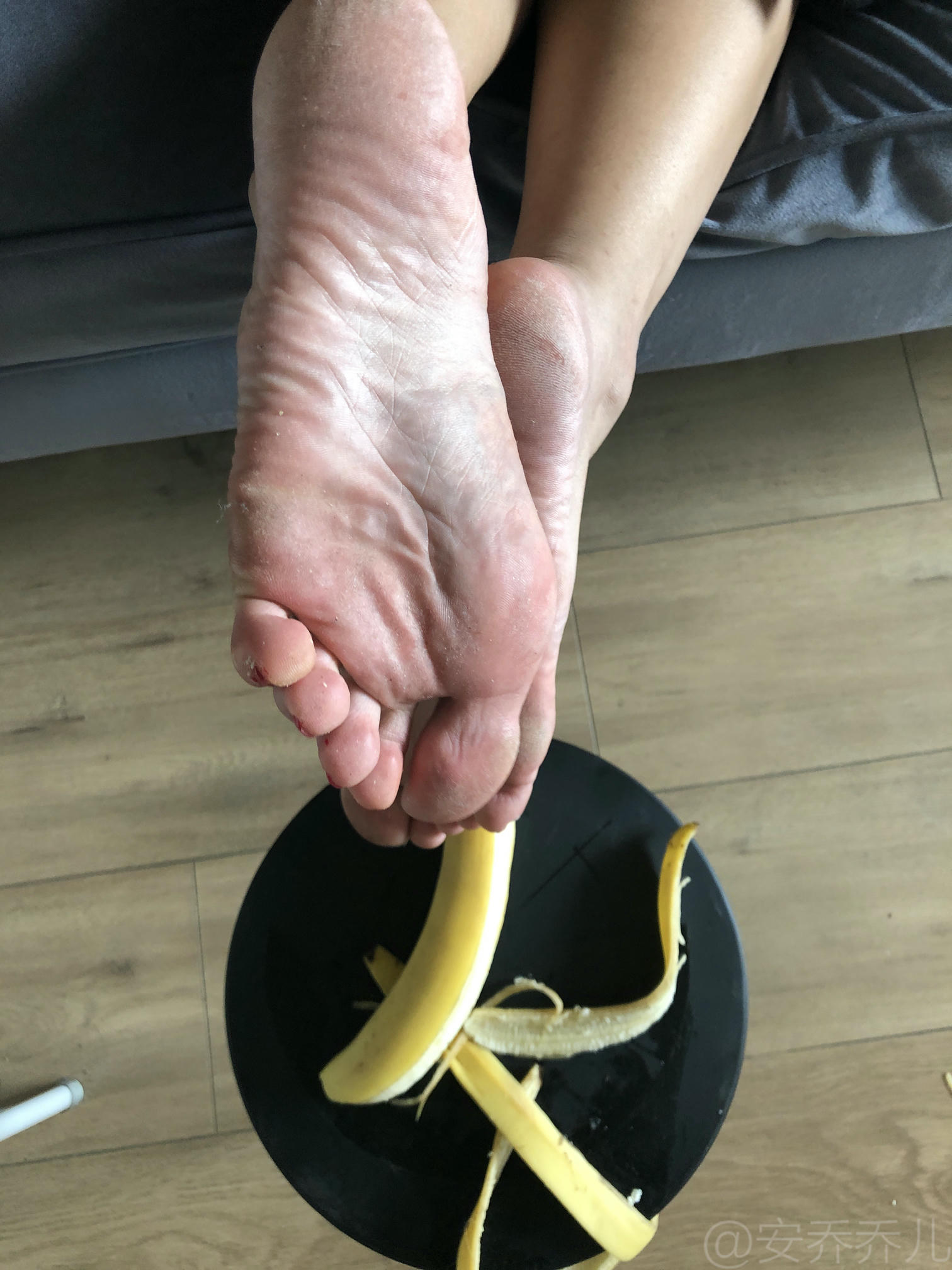 安乔乔 NO.009 踩香蕉 [134P+558M]_第4集