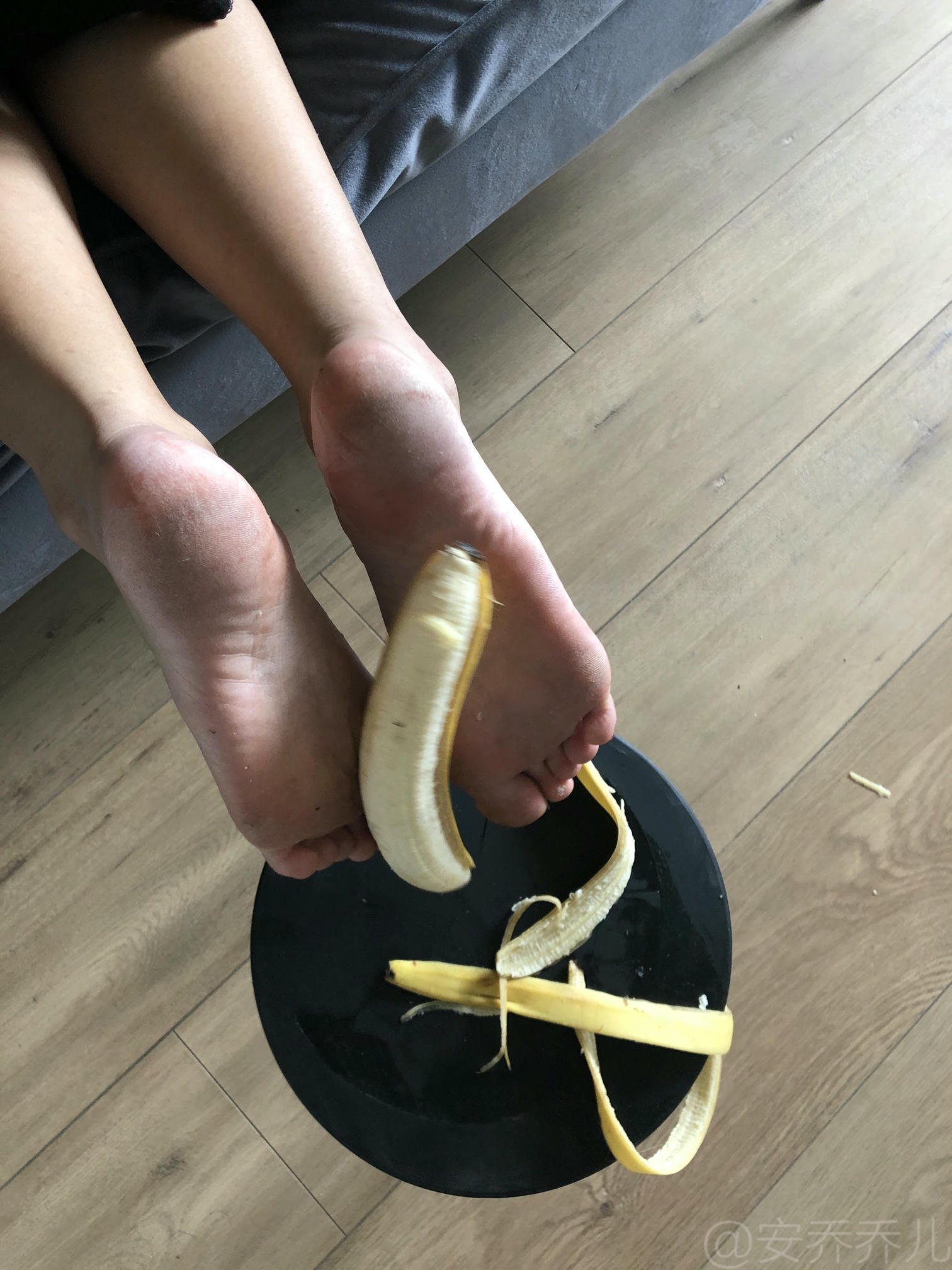 安乔乔 NO.009 踩香蕉 [134P+558M]_第4集