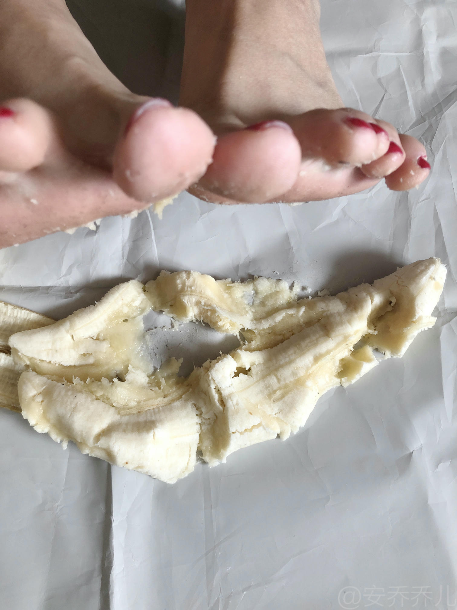 安乔乔 NO.009 踩香蕉 [134P+558M]_第4集