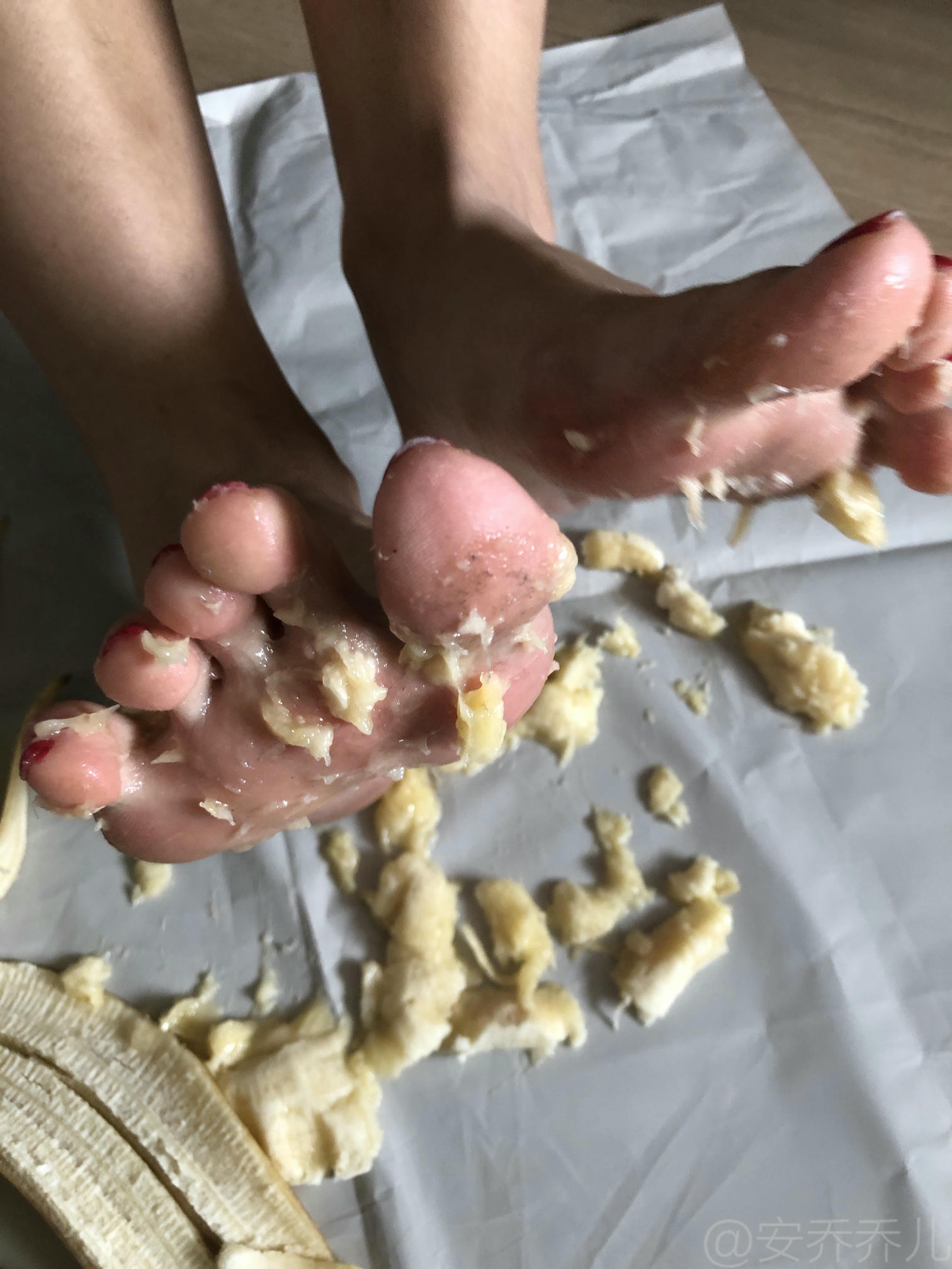 安乔乔 NO.009 踩香蕉 [134P+558M]_第5集