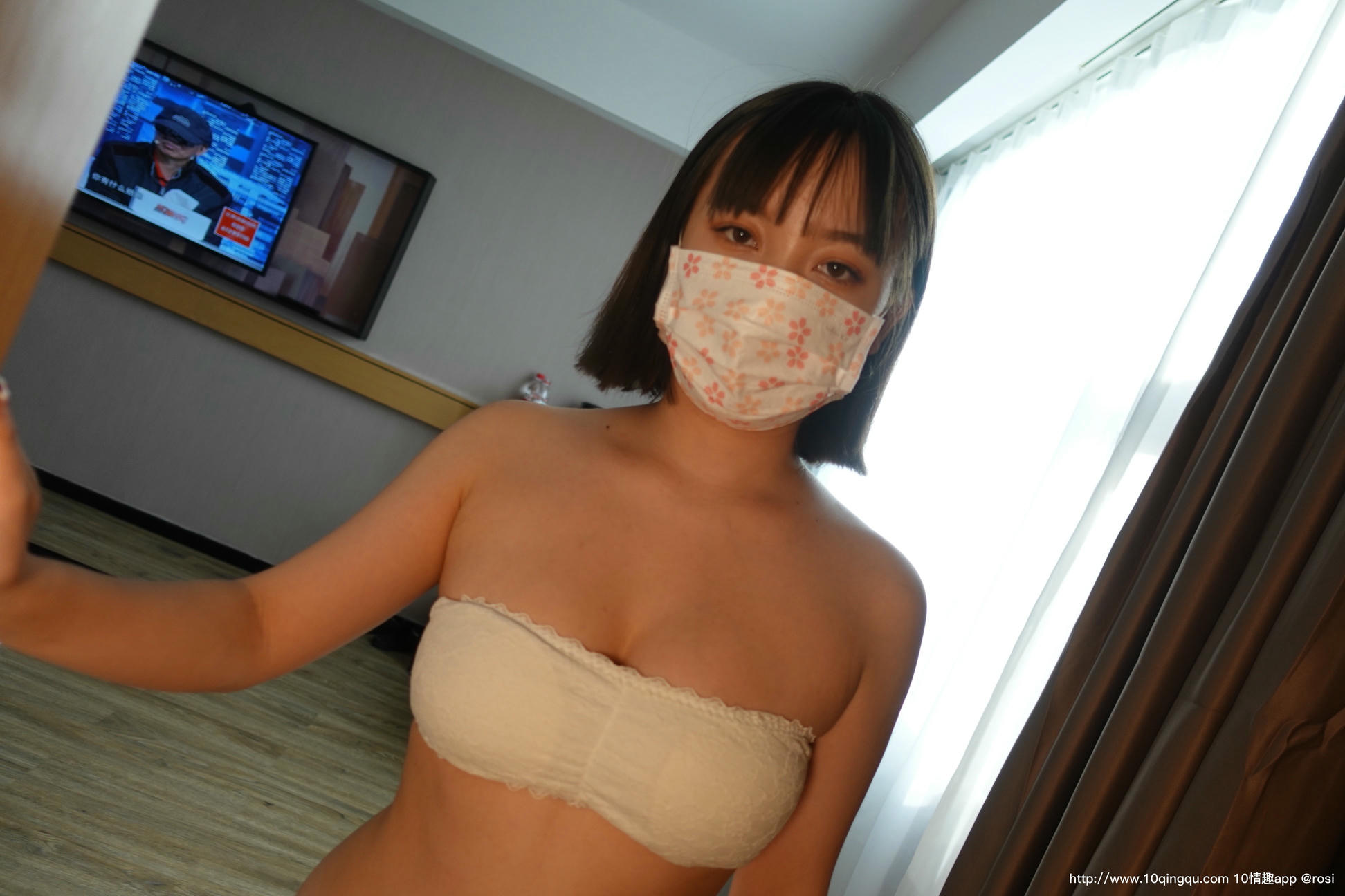 ROSI写真 口罩系列 2020.10.26 NO.1597[67+1P／91.9MB]_第1集