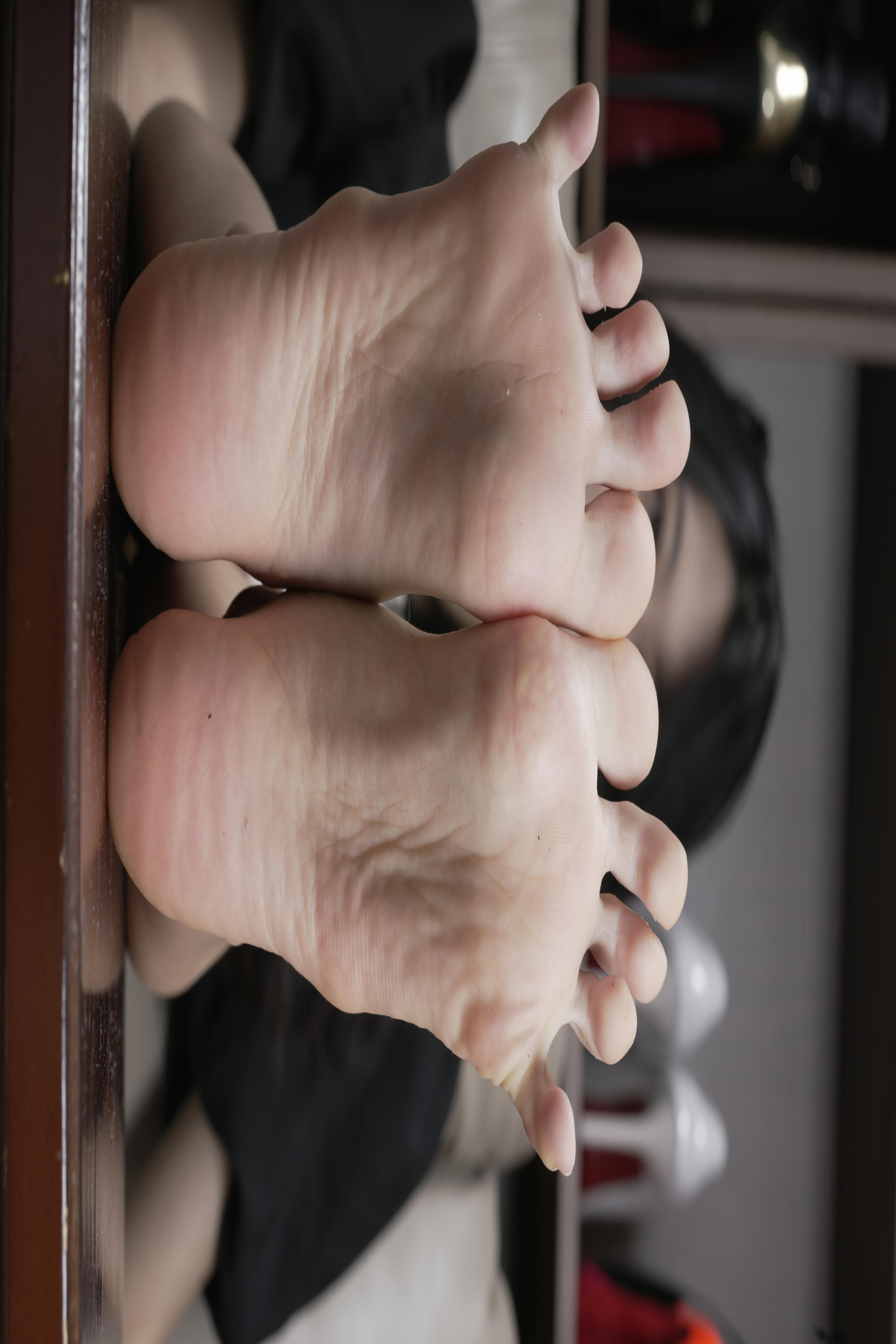 Sexy Asian Girls Feet NO.007 李琪琪展示她的性感细长的39码大脚丫 裸足 [175P+-1024M]_第4集