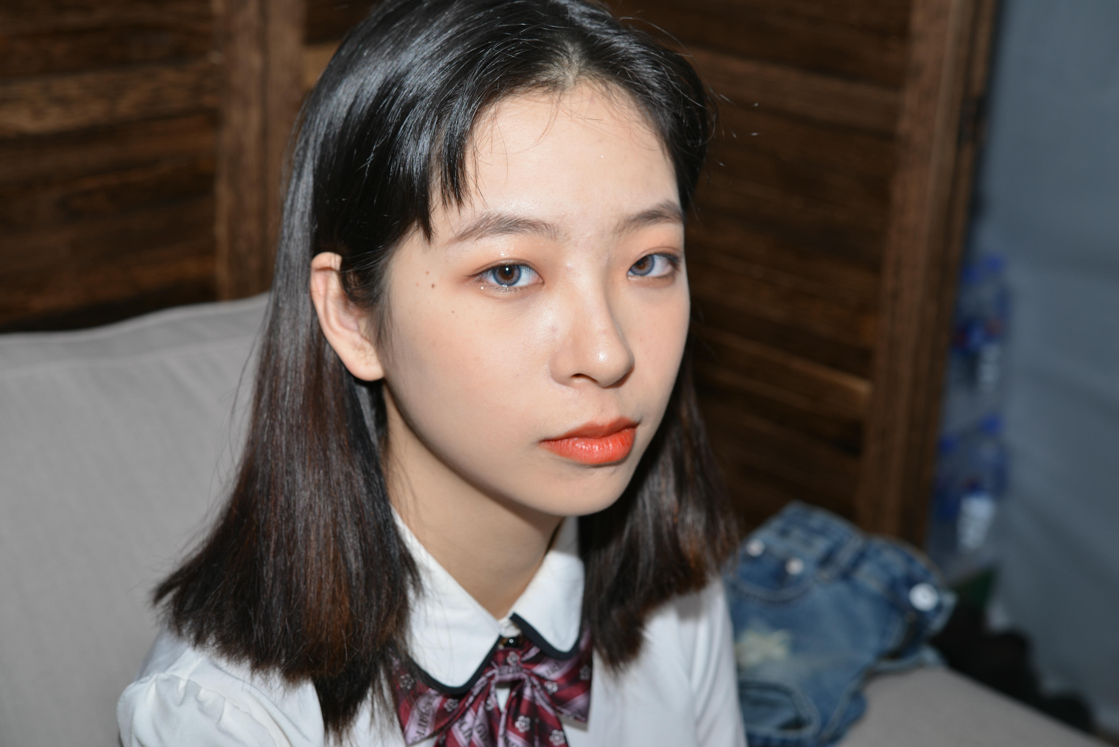 Sexy Asian Girls Feet NO.015 美女YIYI性感的40码大脚丫（肉丝凉高） [103P+1464M]_第1集