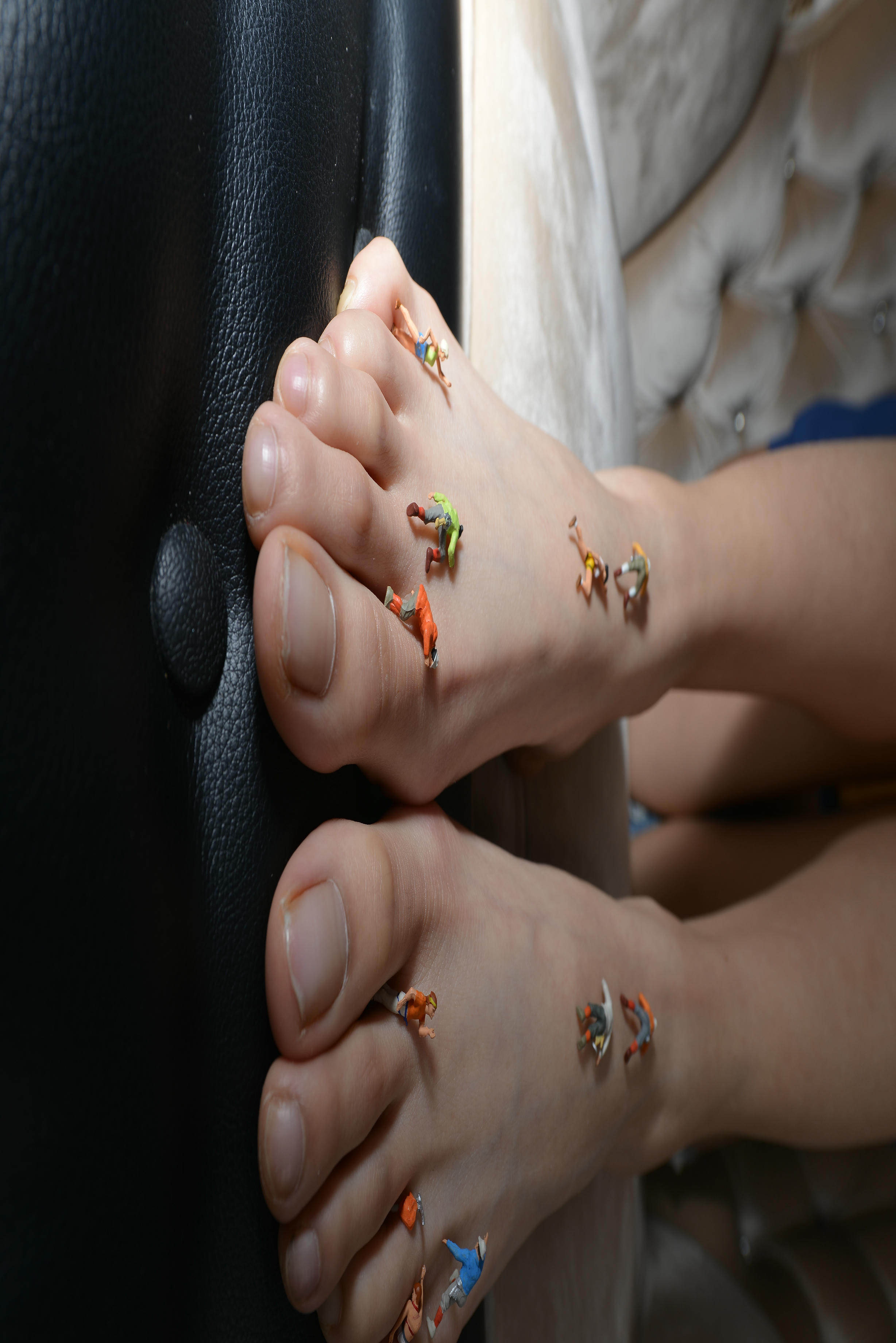 Sexy Asian Girls Feet NO.016 美女YIYI性感的40码大脚丫（裸足） [73P+839M]_第2集