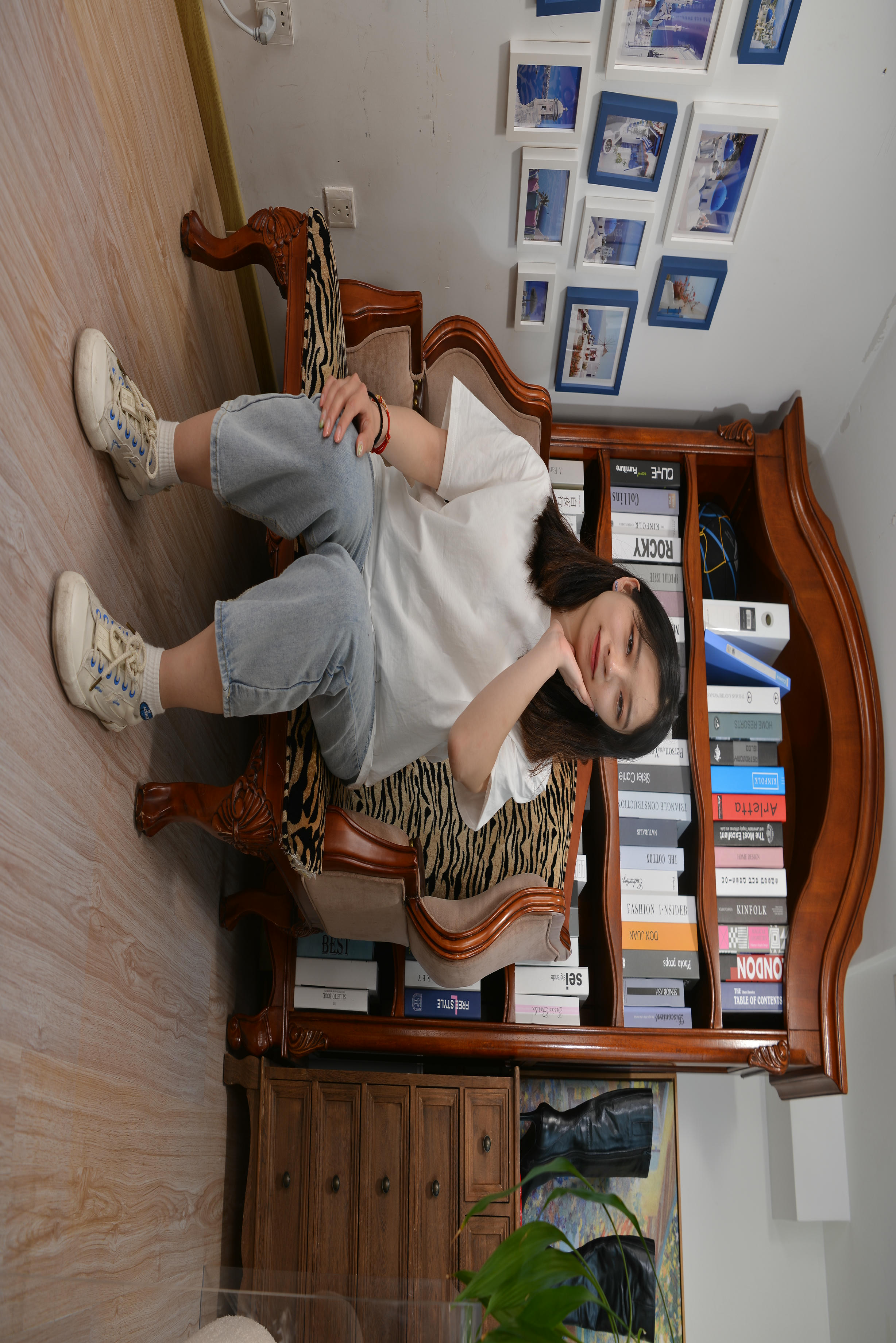 Sexy Asian Girls Feet NO.017 美女YIYI性感的40码大脚丫（牛仔裤棉袜裸足2） [122P+1583M]_第2集