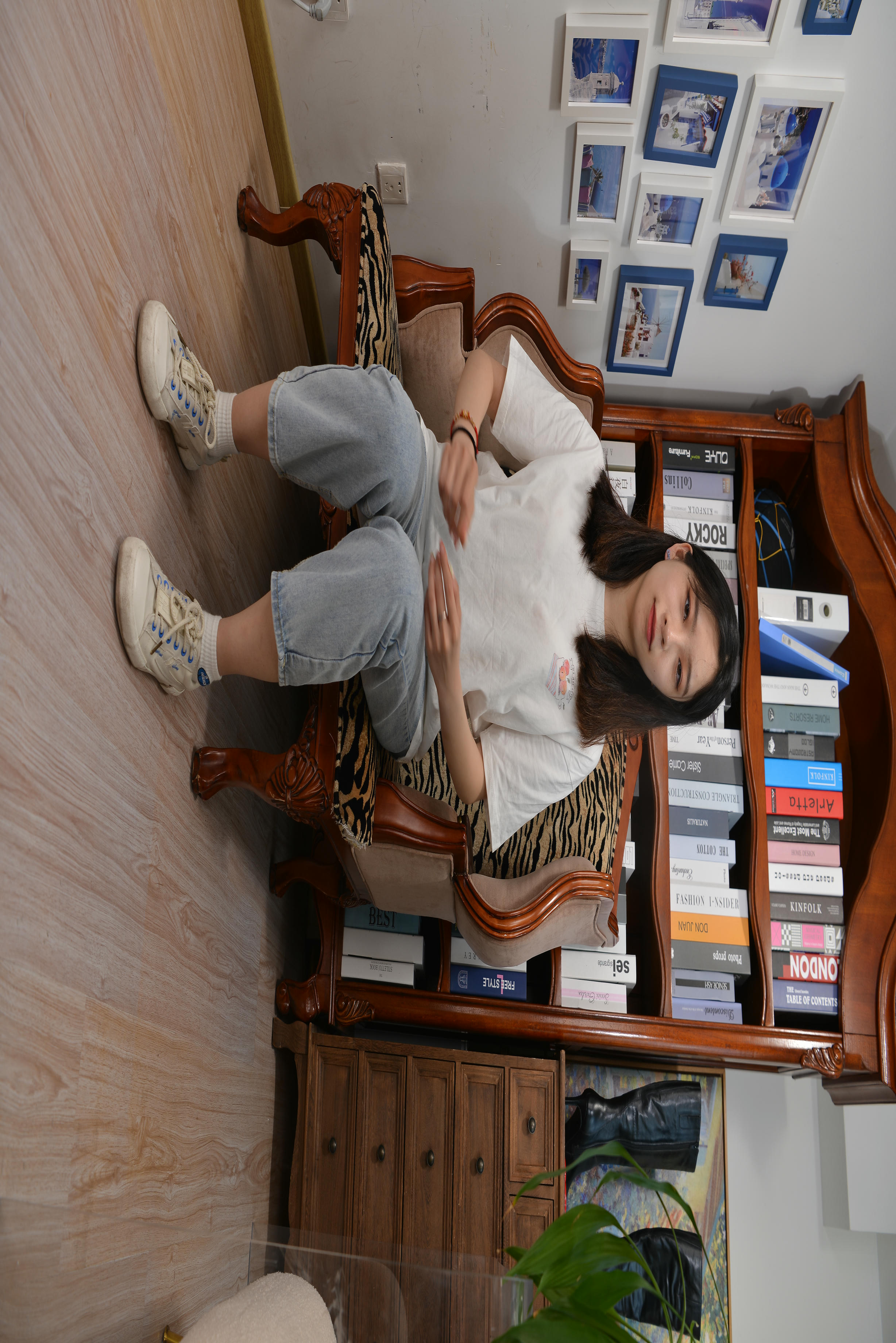 Sexy Asian Girls Feet NO.017 美女YIYI性感的40码大脚丫（牛仔裤棉袜裸足2） [122P+1583M]_第2集