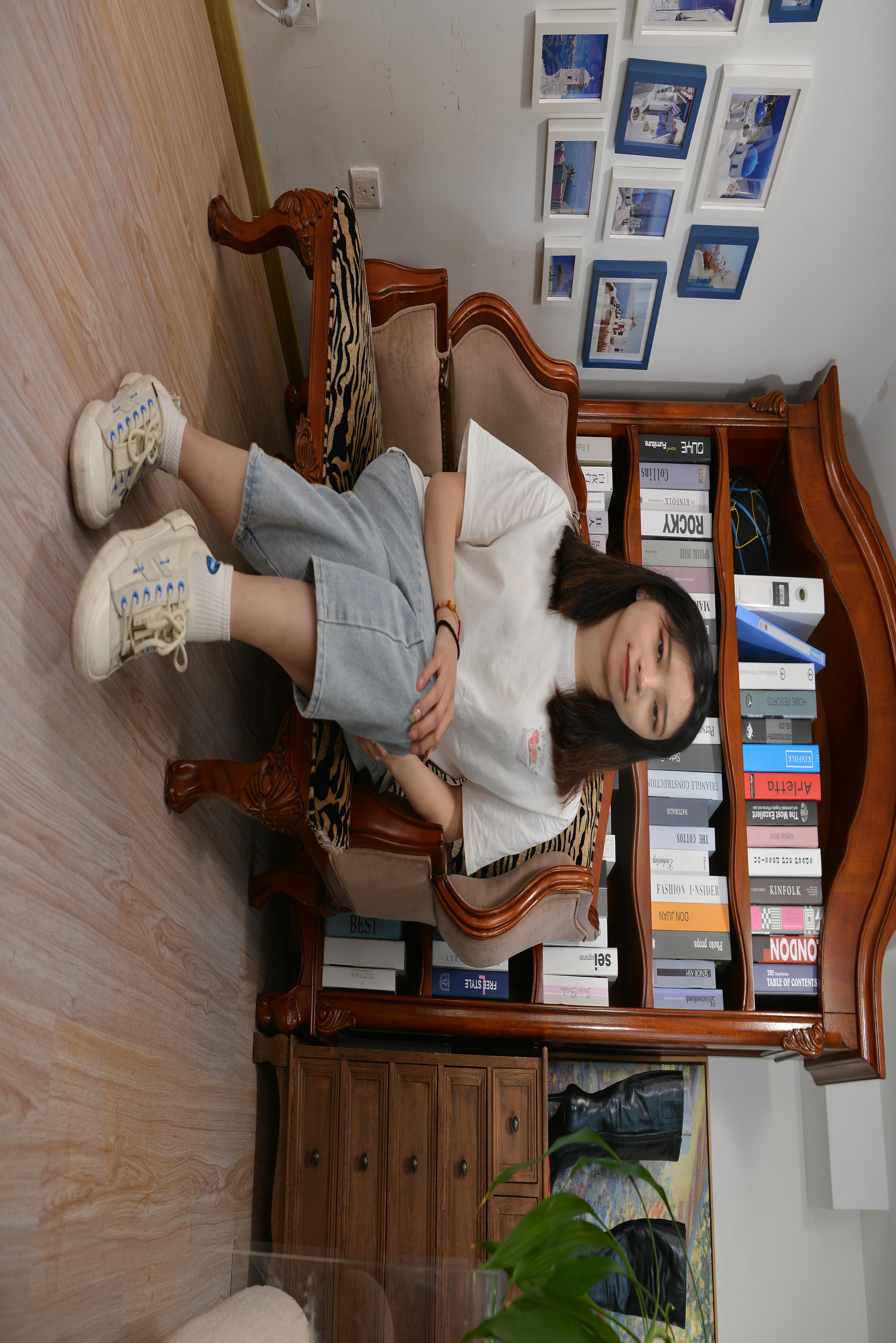 Sexy Asian Girls Feet NO.017 美女YIYI性感的40码大脚丫（牛仔裤棉袜裸足2） [122P+1583M]_第2集