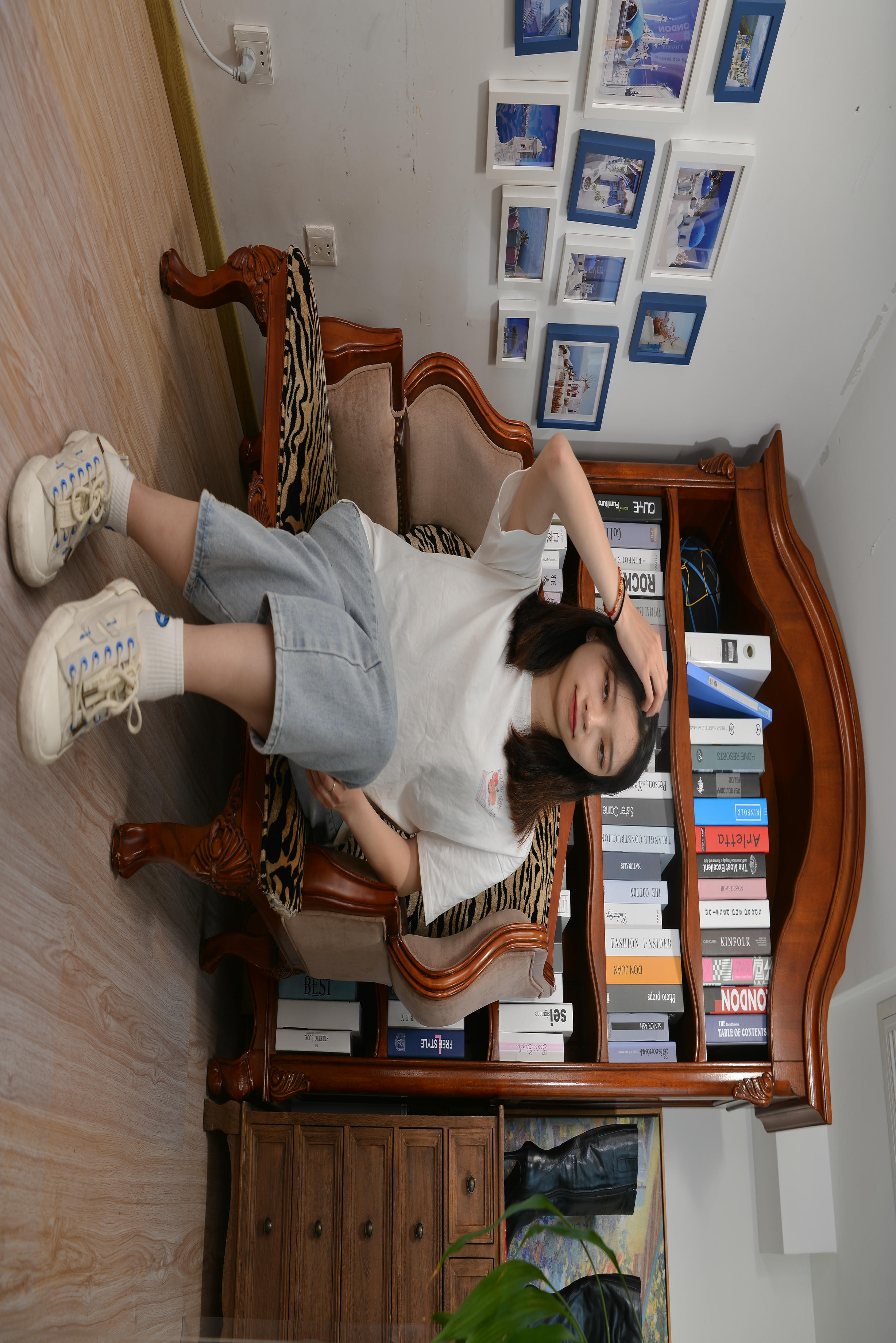 Sexy Asian Girls Feet NO.017 美女YIYI性感的40码大脚丫（牛仔裤棉袜裸足2） [122P+1583M]_第2集