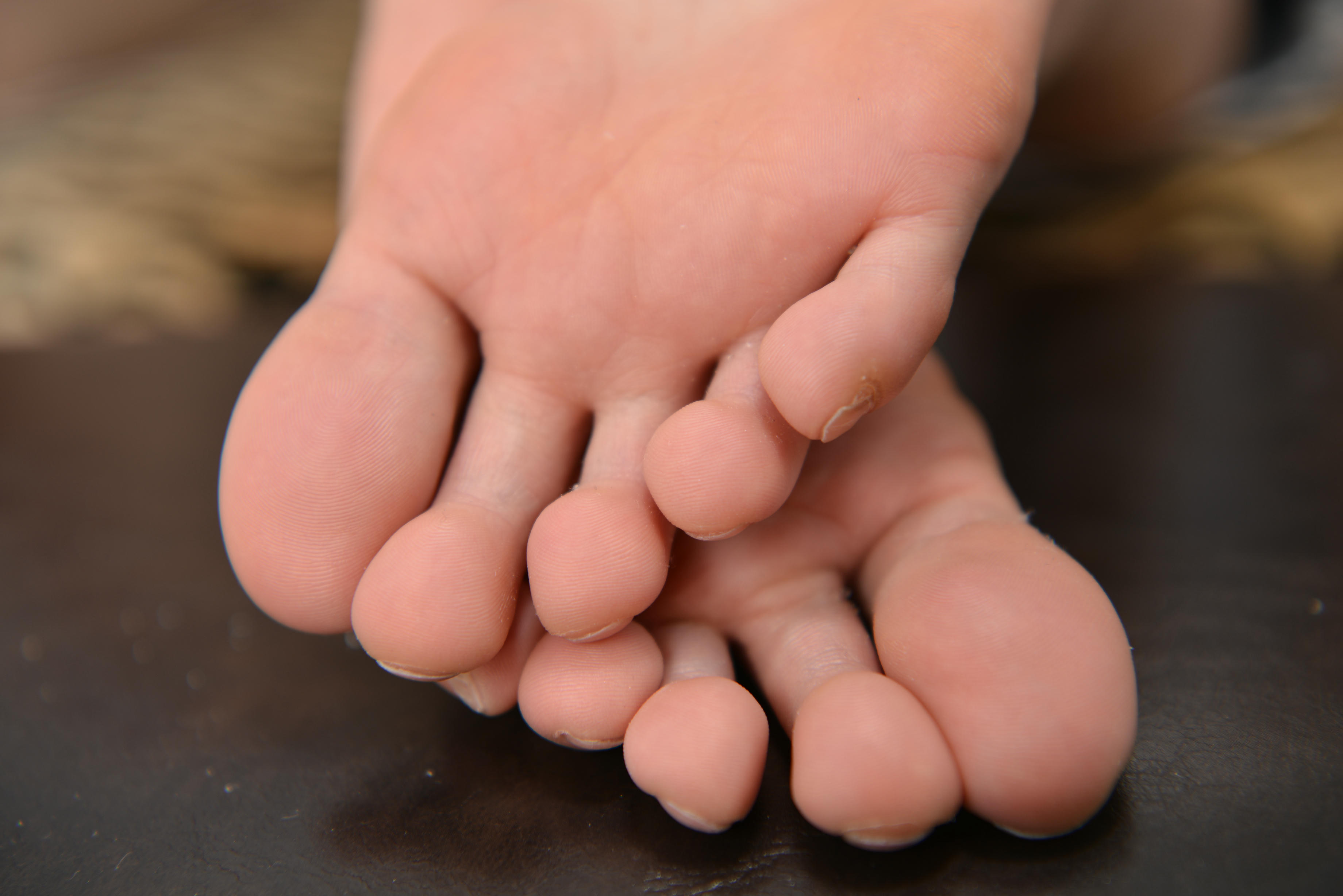 Sexy Asian Girls Feet NO.017 美女YIYI性感的40码大脚丫（牛仔裤棉袜裸足2） [122P+1583M]_第5集