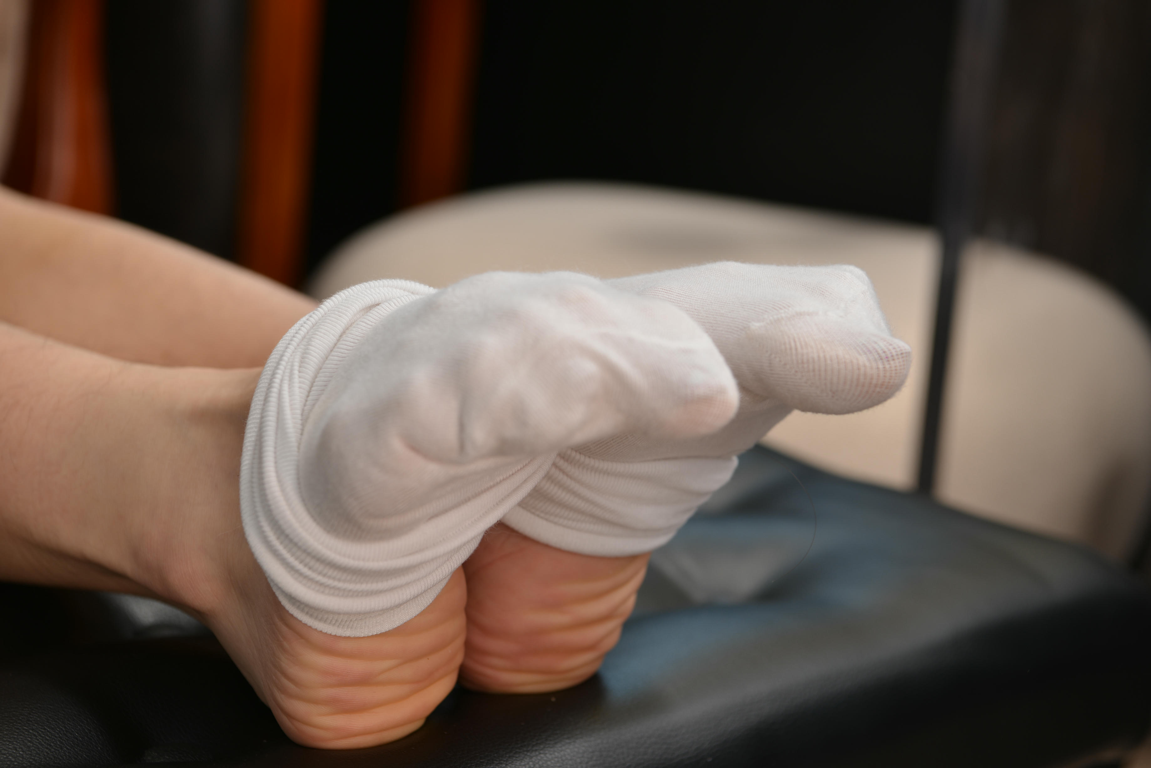 Sexy Asian Girls Feet NO.027 小雅展示她的39码大脚丫棉袜裸足[214P-2.52G]_第2集