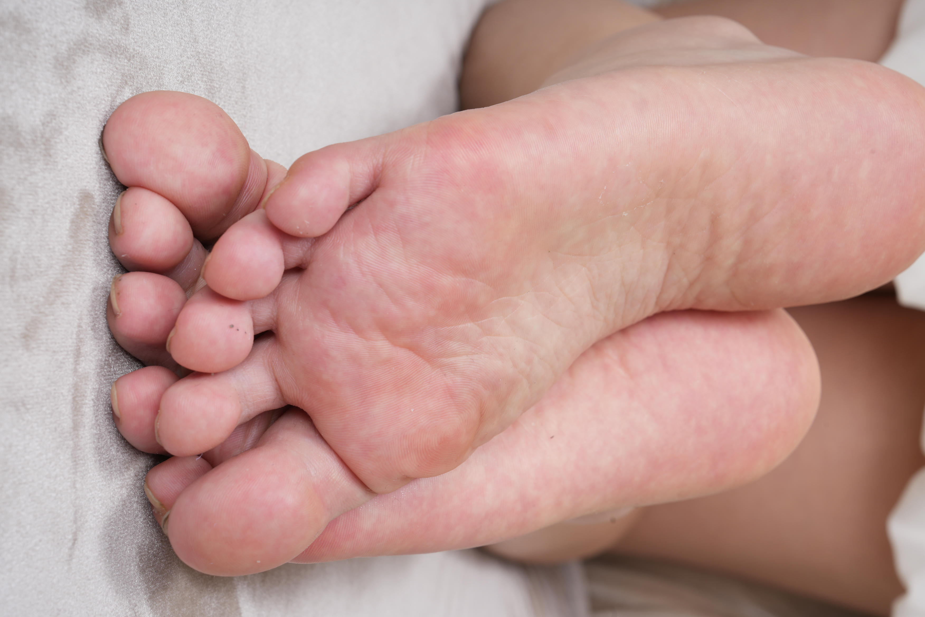 Sexy Asian Girls Feet NO.029 昕霓展示她的性感的小脚丫（原味棉袜+裸足）[161P-2.93G]_第7集