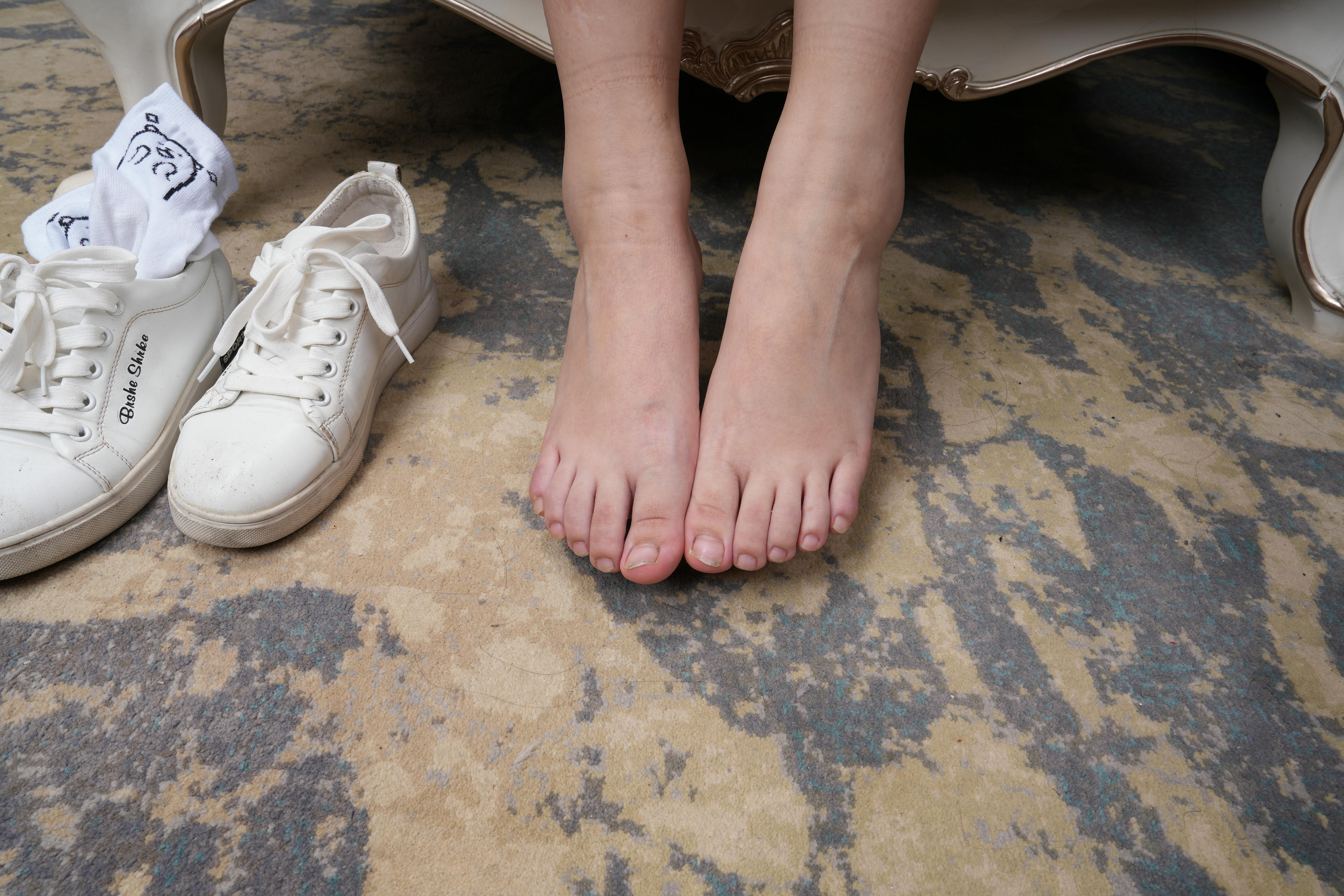 Sexy Asian Girls Feet NO.029 昕霓展示她的性感的小脚丫（原味棉袜+裸足）[161P-2.93G]_第2集