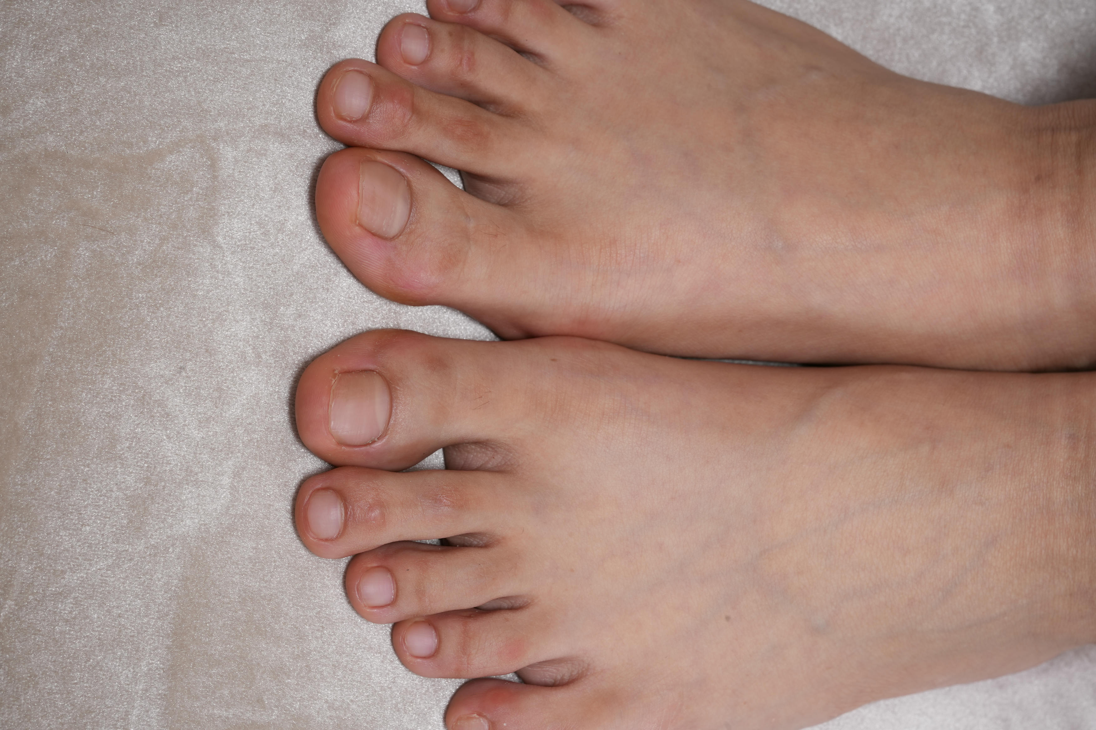 Sexy Asian Girls Feet NO.030 妹儿展示她的性感的39码大脚丫（原味棉袜+裸足）[170P-3.59G]_第7集