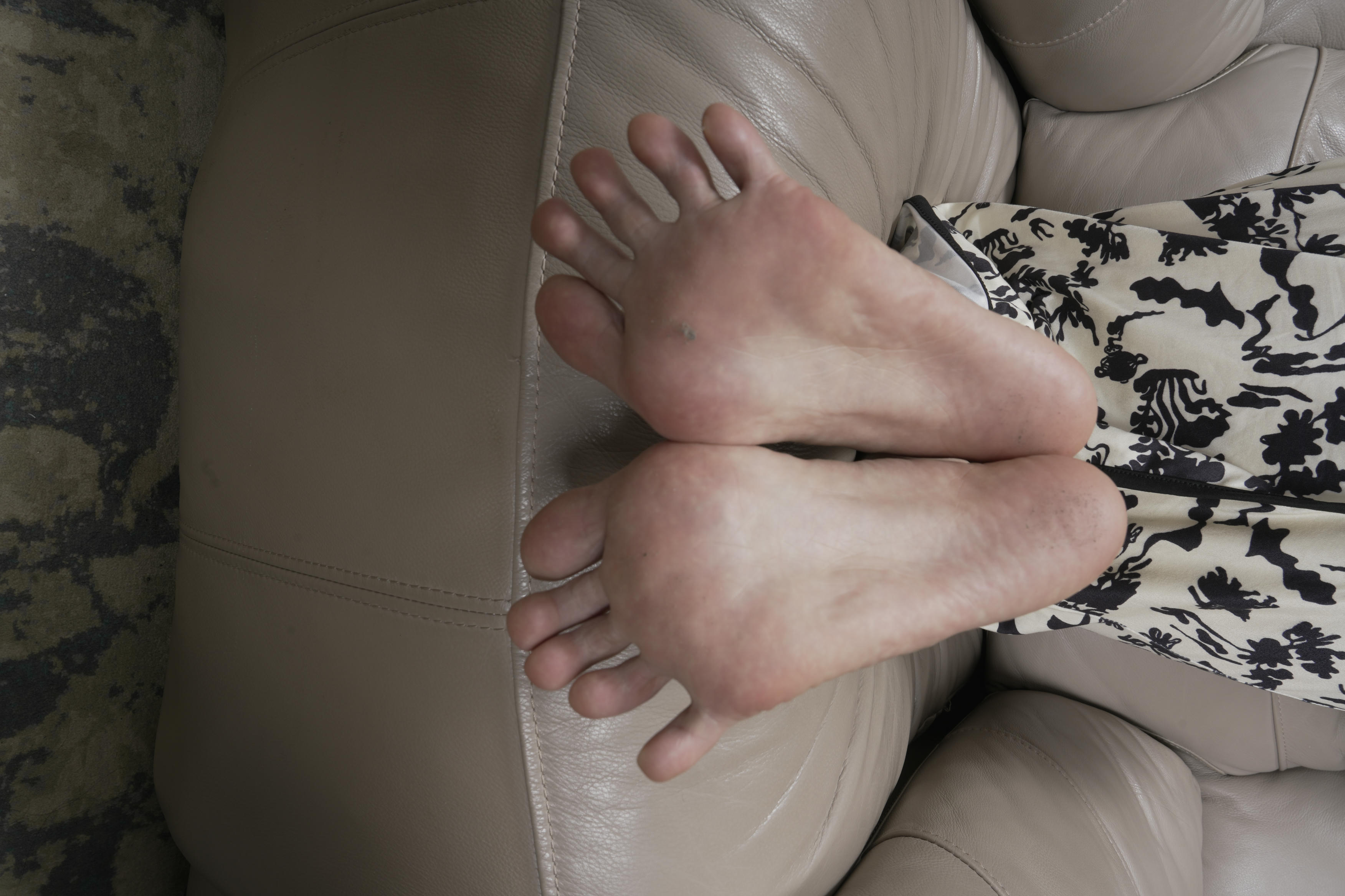 Sexy Asian Girls Feet NO.031 小女生令仪展示她的有伤痕但挺性感的脚丫子 裸足[143P-2.42G]_第6集