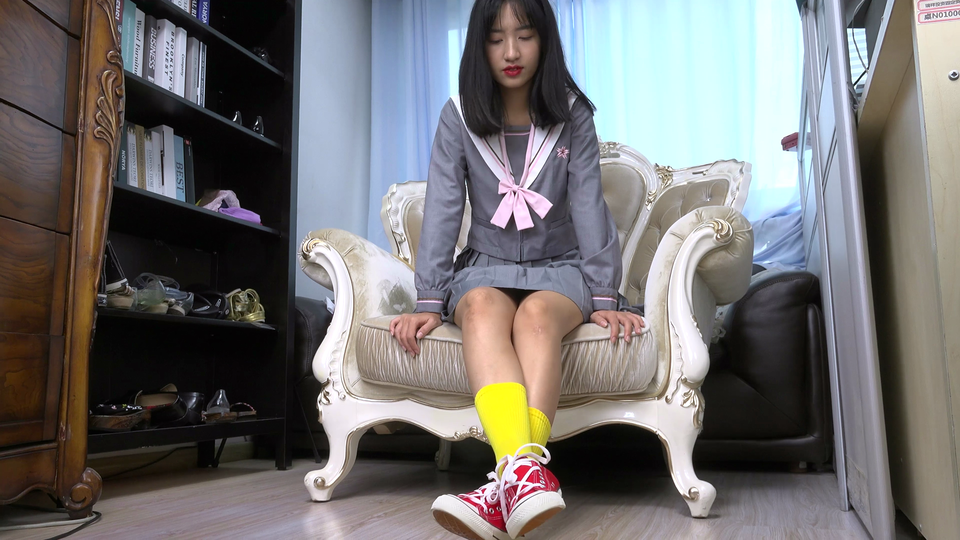 Sexy Asian Girls Feet  NO.054 雪菲脱掉帆布鞋把脚纹路给你看[227P 600.2M]_第12集