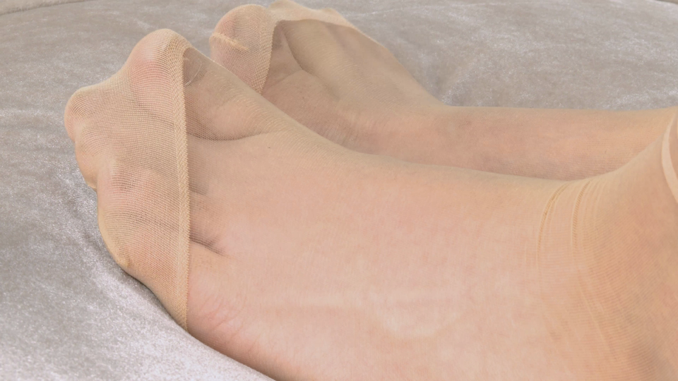 Sexy Asian Girls Feet  NO.054 雪菲脱掉帆布鞋把脚纹路给你看[227P 600.2M]_第1集