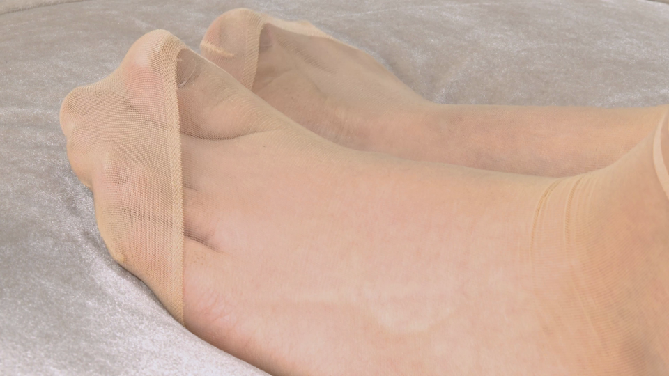 Sexy Asian Girls Feet  NO.054 雪菲脱掉帆布鞋把脚纹路给你看[227P 600.2M]_第1集