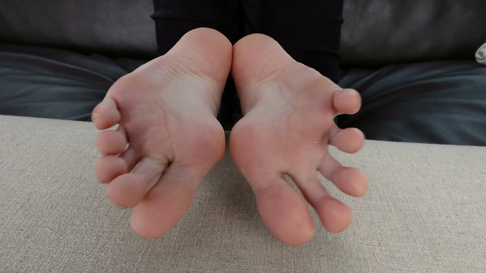 Sexy Asian Girls Feet NO.035-初恋般记忆的小女生YIYI近距离秀脚[239P-457M]_第12集