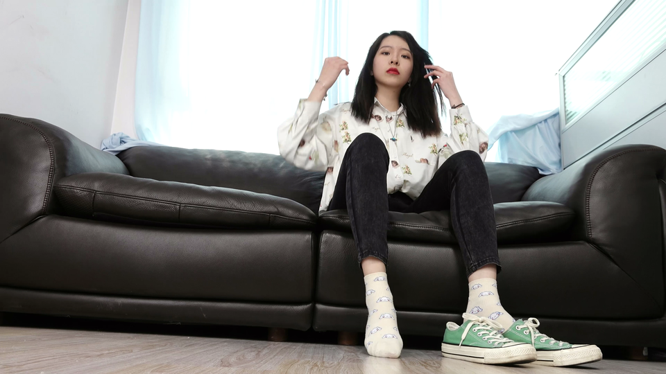 Sexy Asian Girls Feet NO.035-初恋般记忆的小女生YIYI近距离秀脚[239P-457M]_第2集