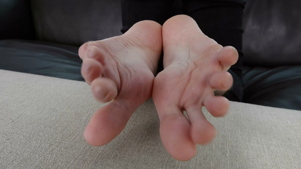 Sexy Asian Girls Feet NO.035-初恋般记忆的小女生YIYI近距离秀脚[239P-457M]_第12集