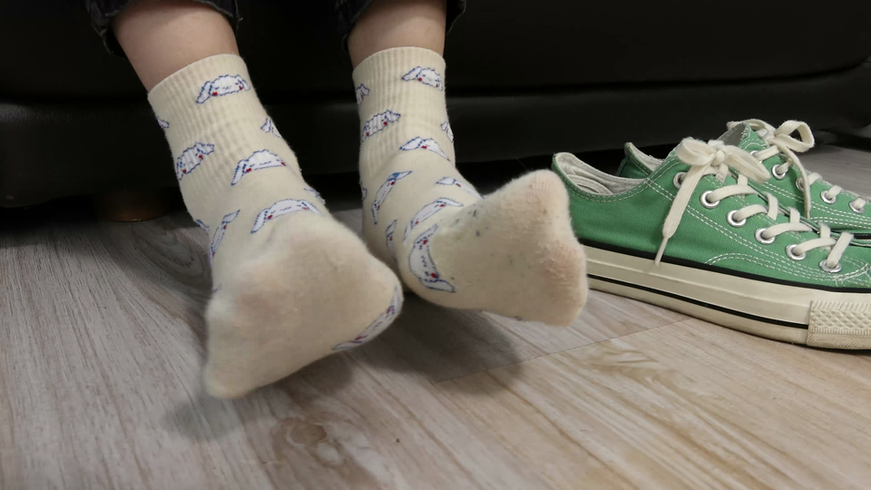 Sexy Asian Girls Feet NO.035-初恋般记忆的小女生YIYI近距离秀脚[239P-457M]_第2集