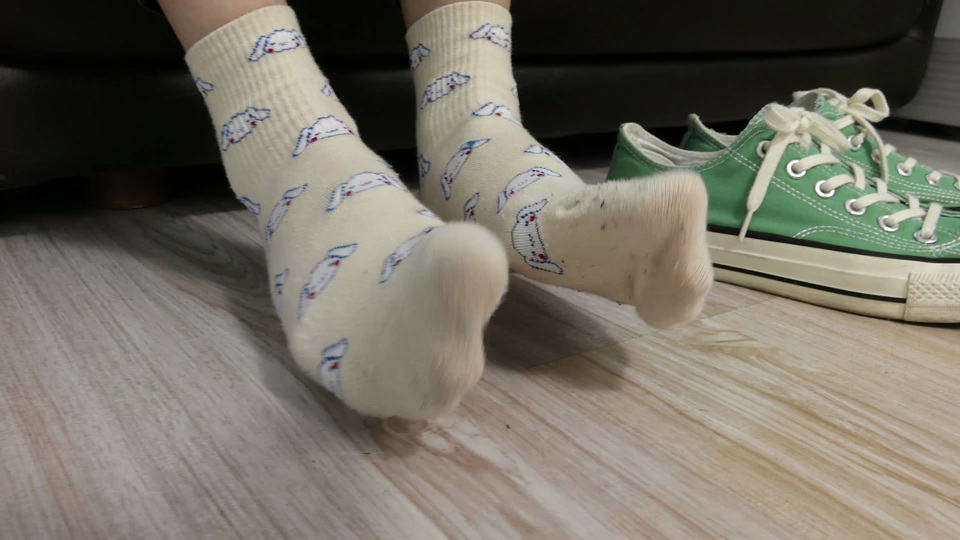 Sexy Asian Girls Feet NO.035-初恋般记忆的小女生YIYI近距离秀脚[239P-457M]_第2集