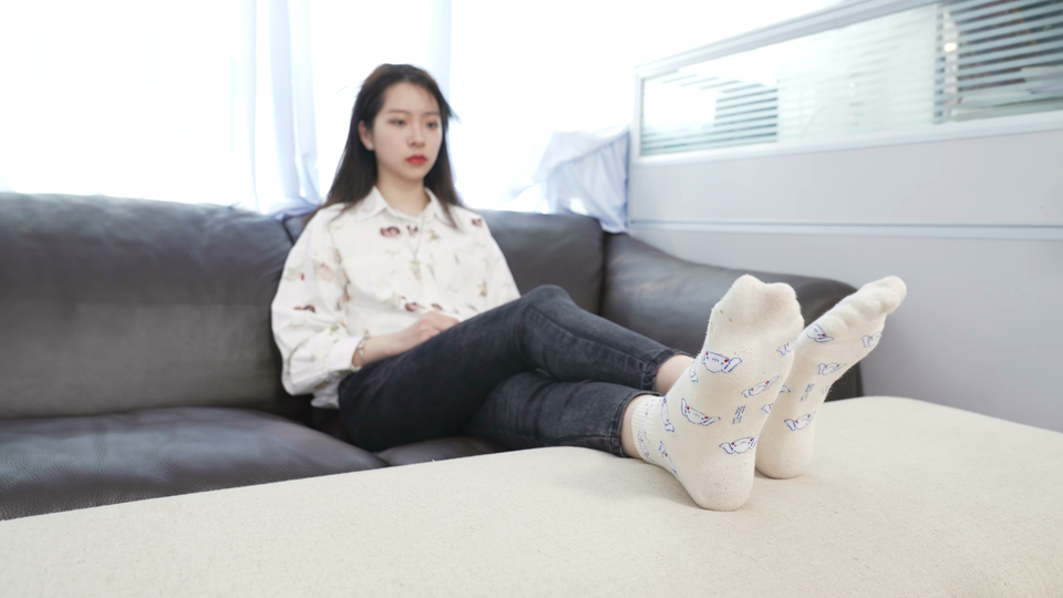 Sexy Asian Girls Feet NO.035-初恋般记忆的小女生YIYI近距离秀脚[239P-457M]_第4集