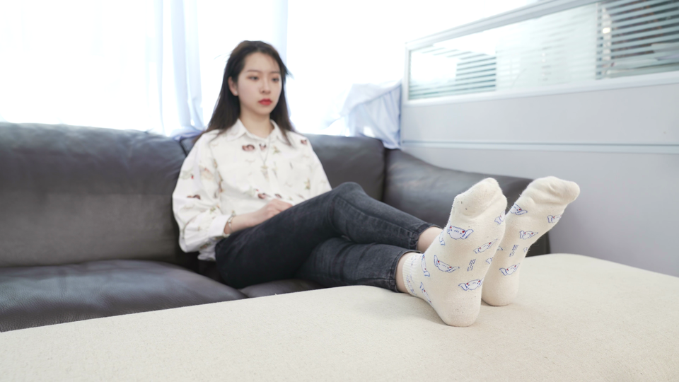 Sexy Asian Girls Feet NO.035-初恋般记忆的小女生YIYI近距离秀脚[239P-457M]_第5集