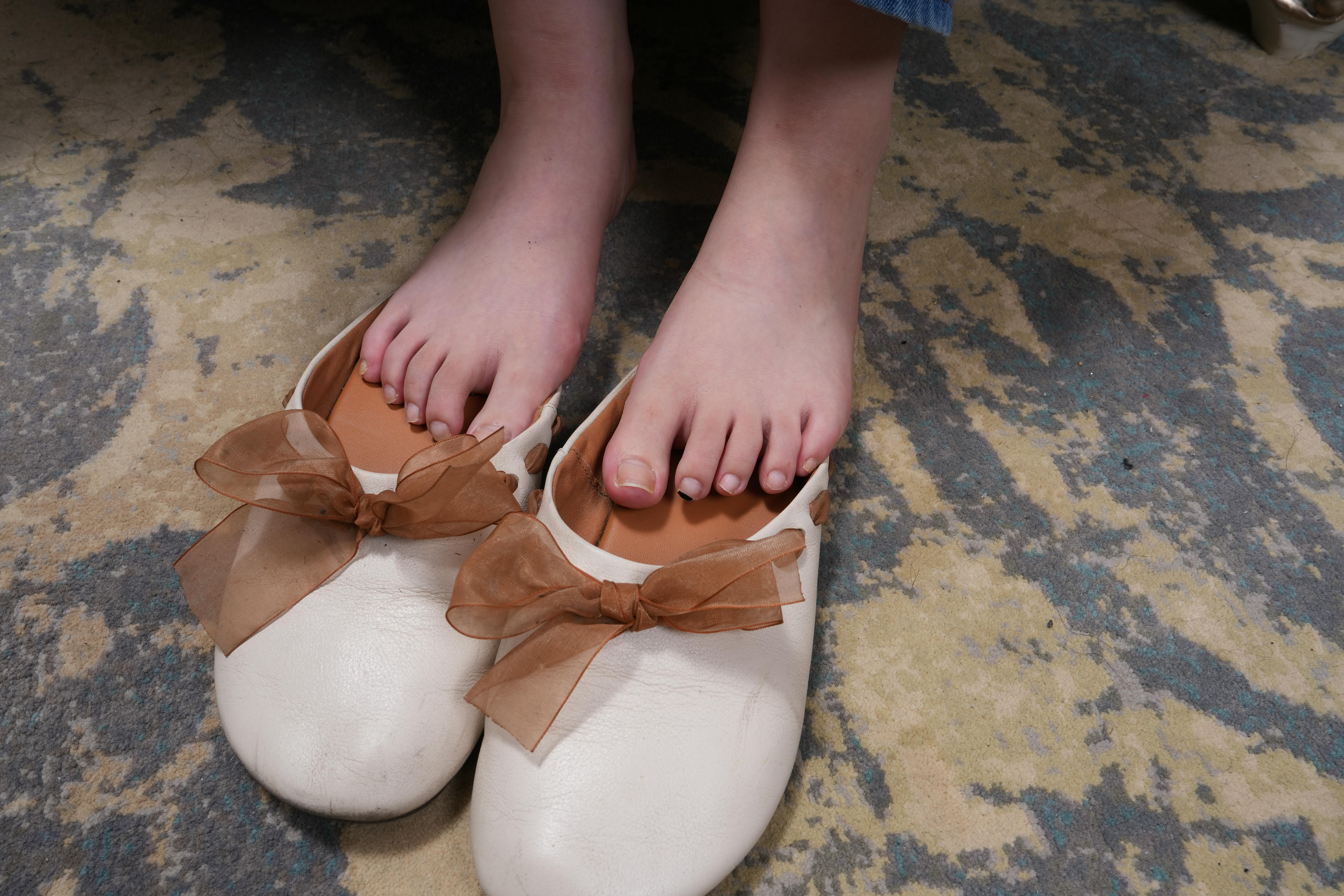 Sexy Asian Girls Feet NO.039 小女生耶思展示她的性感的小脚丫 [141P+2.61G]_第1集