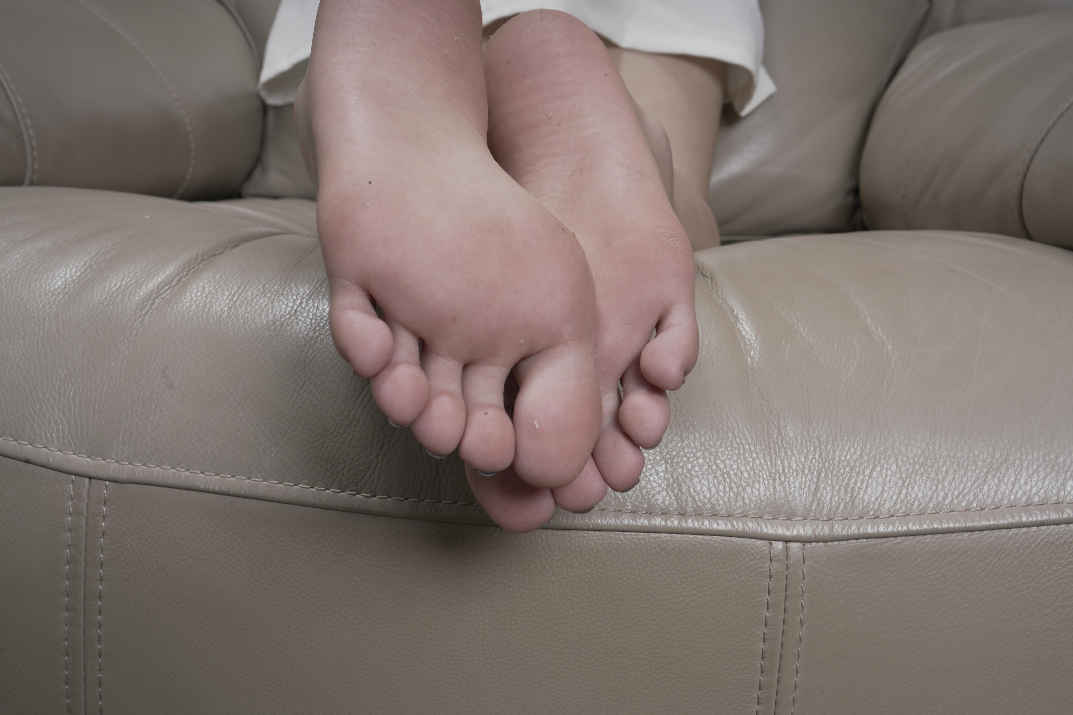 Sexy Asian Girls Feet NO.040 小红展示她的性感的小脚丫（原味棉袜+裸足） [137P+2.4G]_第5集