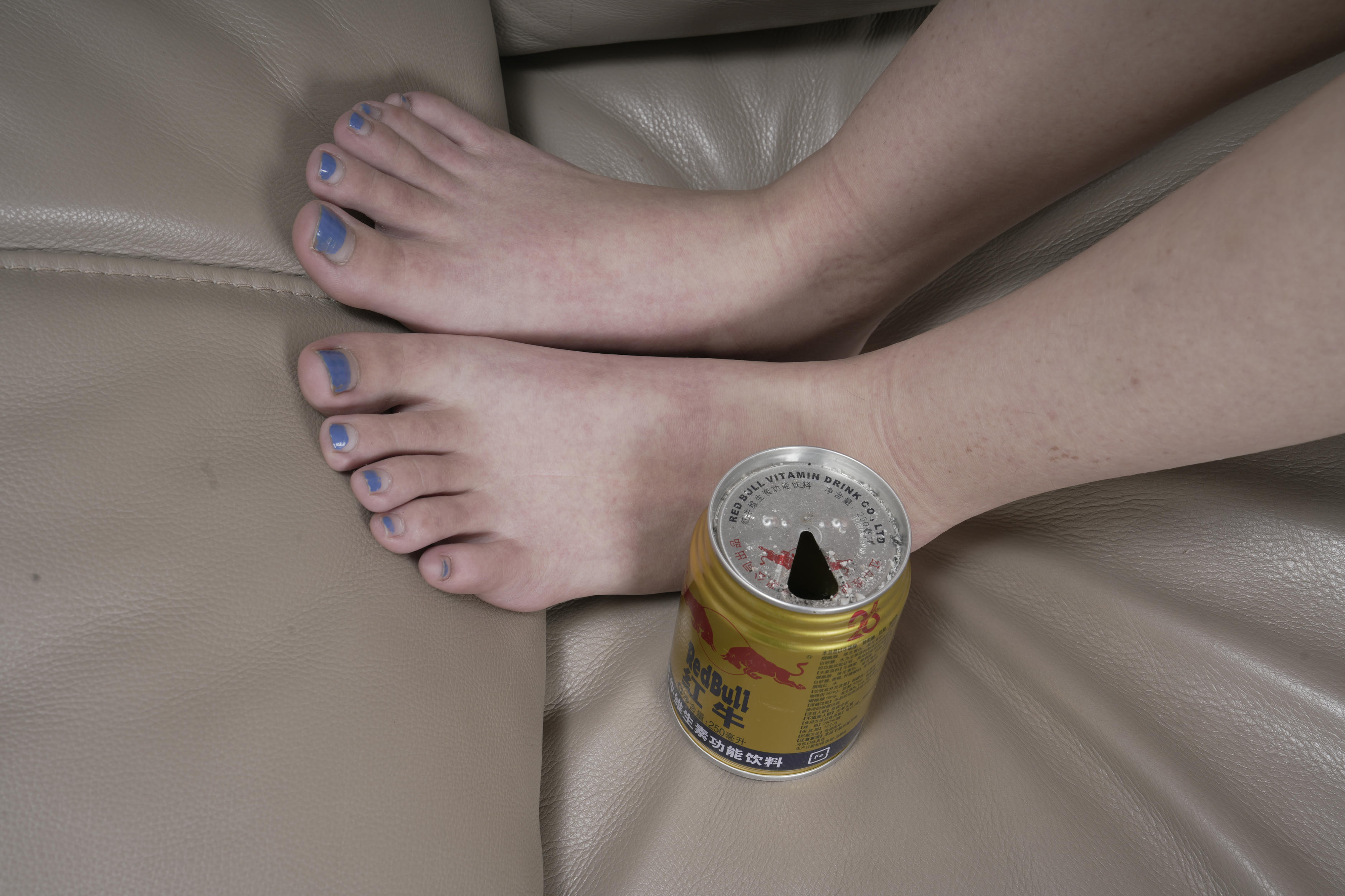 Sexy Asian Girls Feet NO.040 小红展示她的性感的小脚丫（原味棉袜+裸足） [137P+2.4G]_第3集