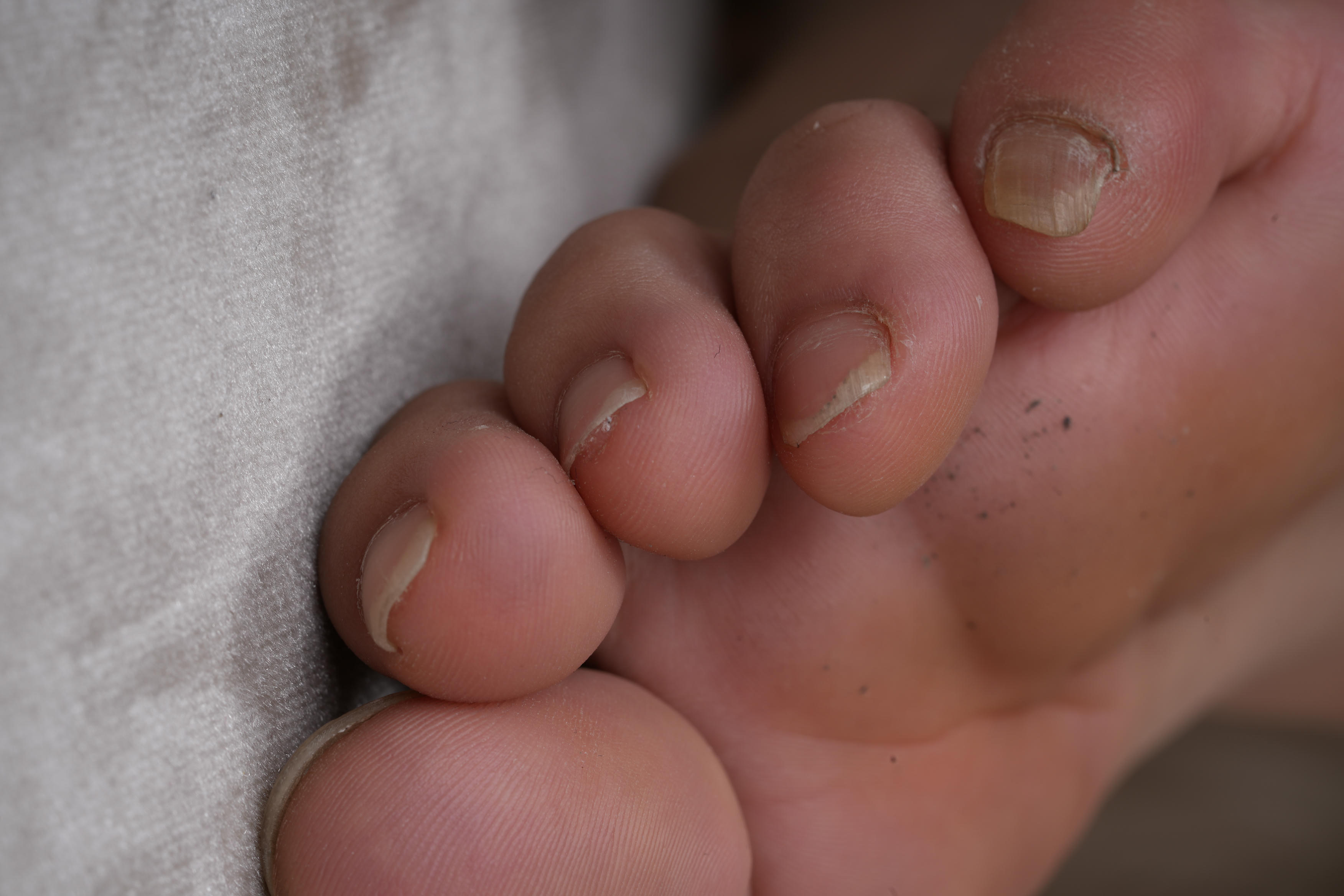 Sexy Asian Girls Feet NO.048 茜茜展示她的挺脏小脚丫 [139P+2.55G]_第5集