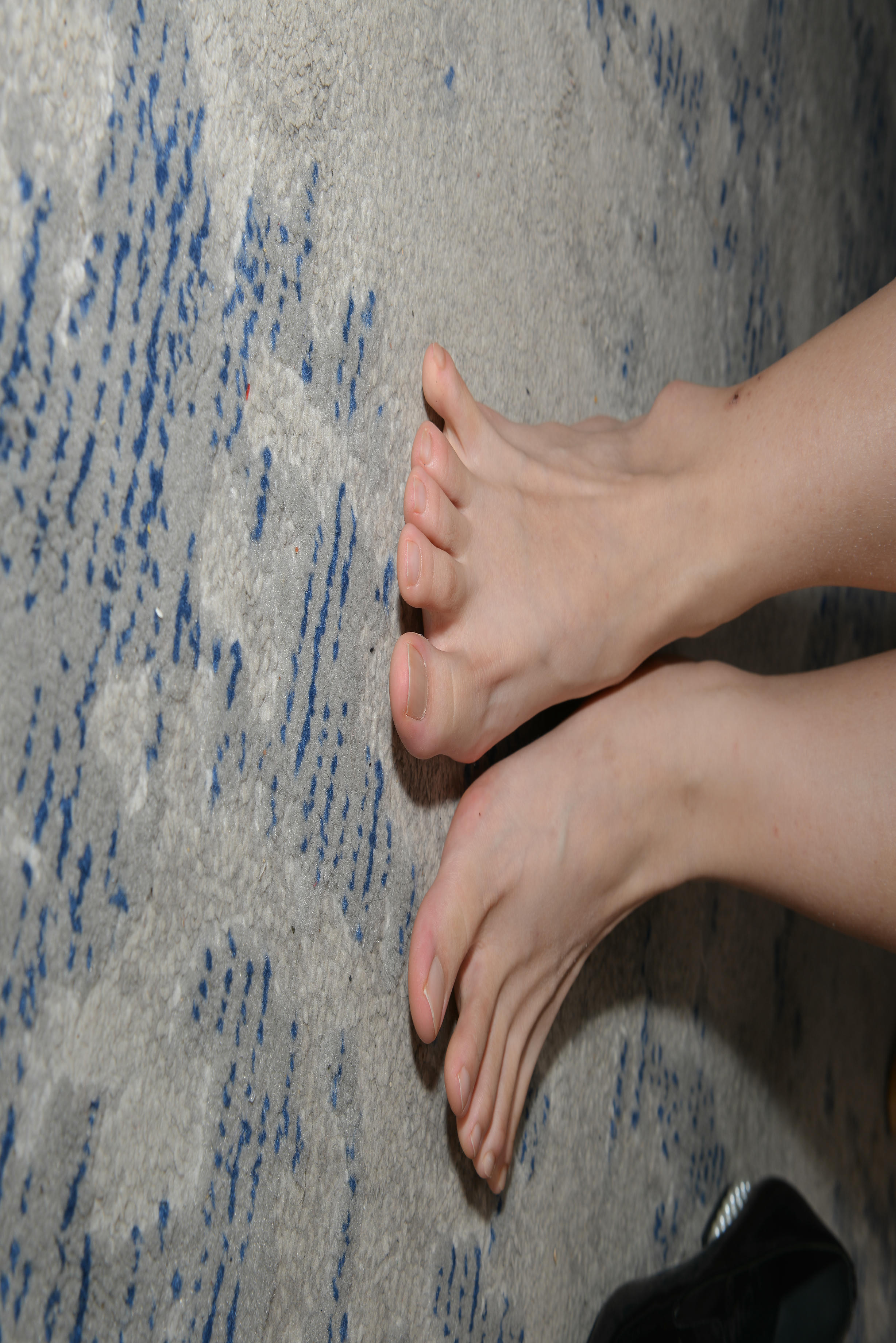 Sexy Asian Girls Feet NO.064 可爱的小女生冰凌性感的36码小脚丫 [175P+1410M]_第3集