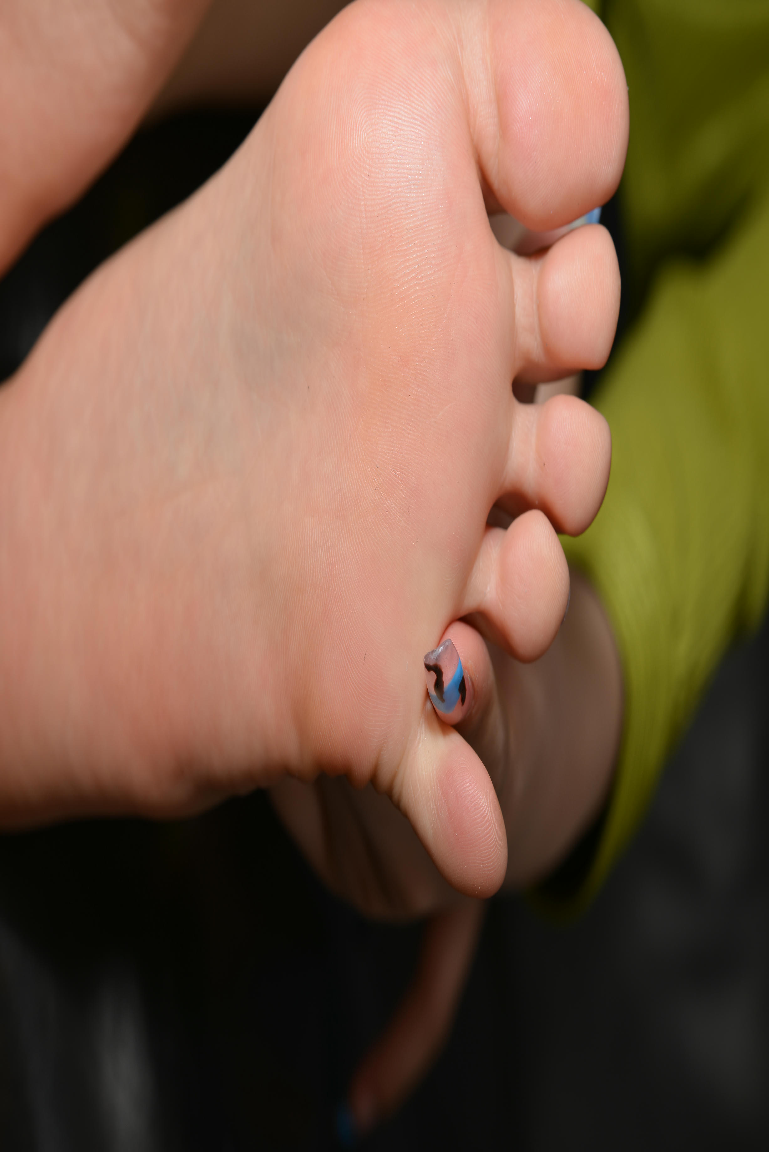 Sexy Asian Girls Feet NO.002 QIQI的性感的40码裸足大脚丫 [338P+-287M]_第10集