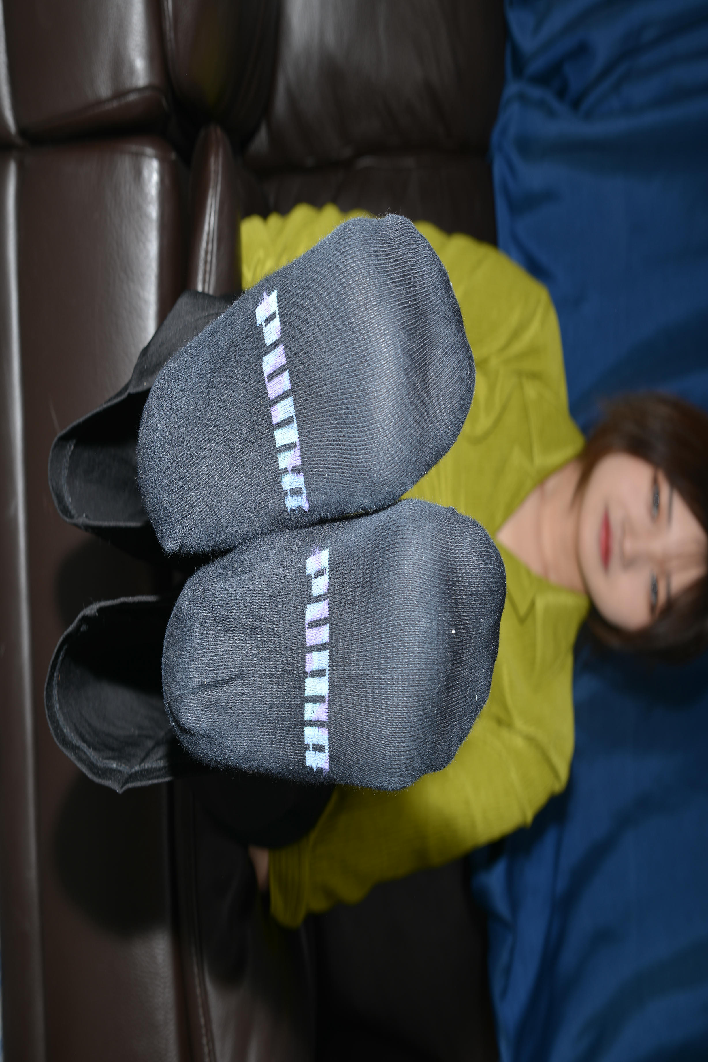 Sexy Asian Girls Feet NO.002 QIQI的性感的40码裸足大脚丫 [338P+-287M]_第2集