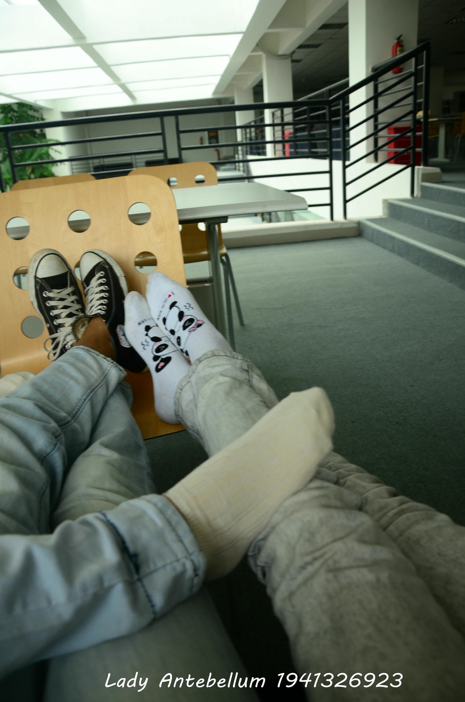 [战前女神] 恋足美腿棉袜女神级摄影套图 010 [87P-105MB]_第3集