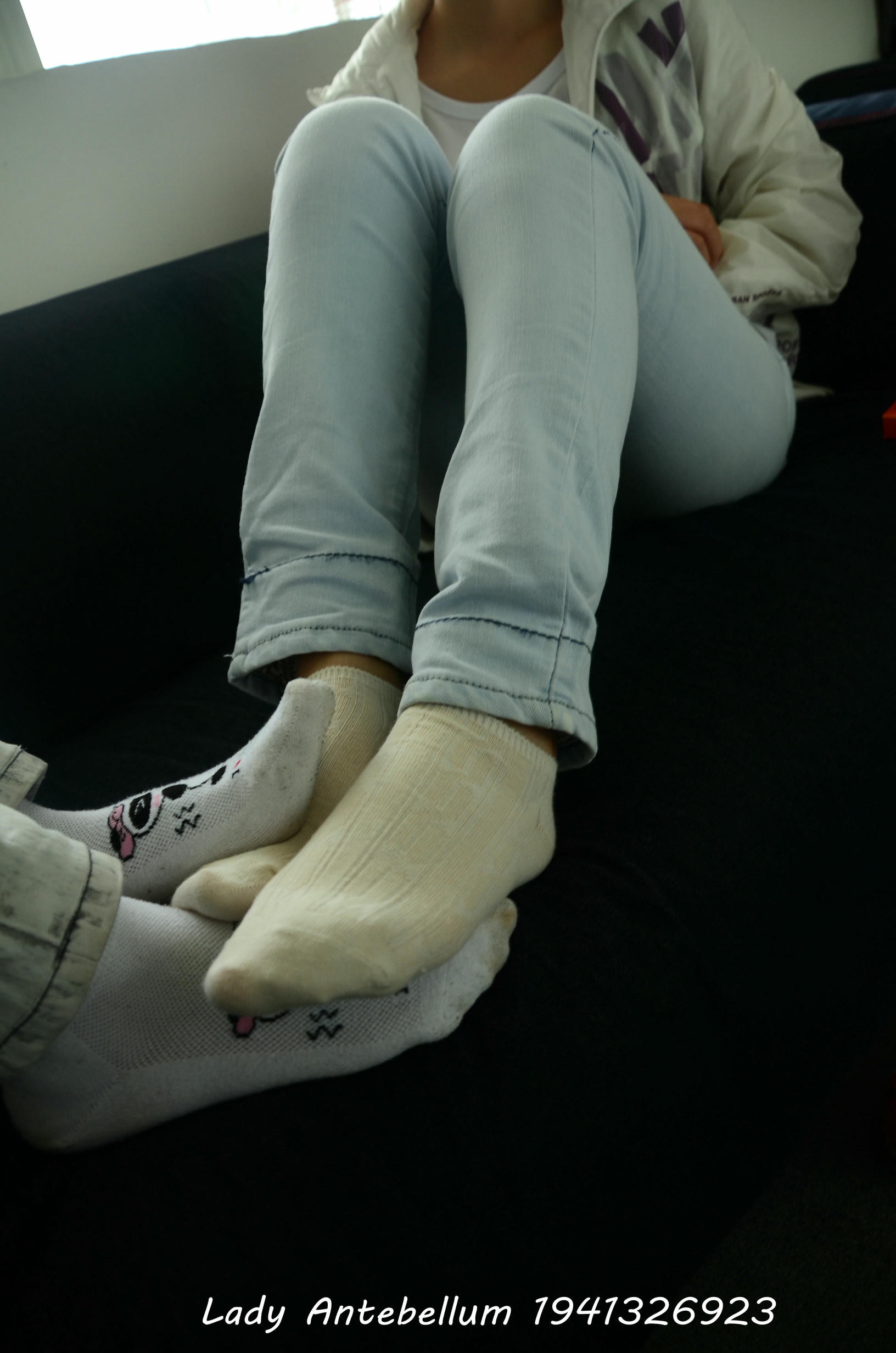 [战前女神] 恋足美腿棉袜女神级摄影套图 010 [87P-105MB]_第4集