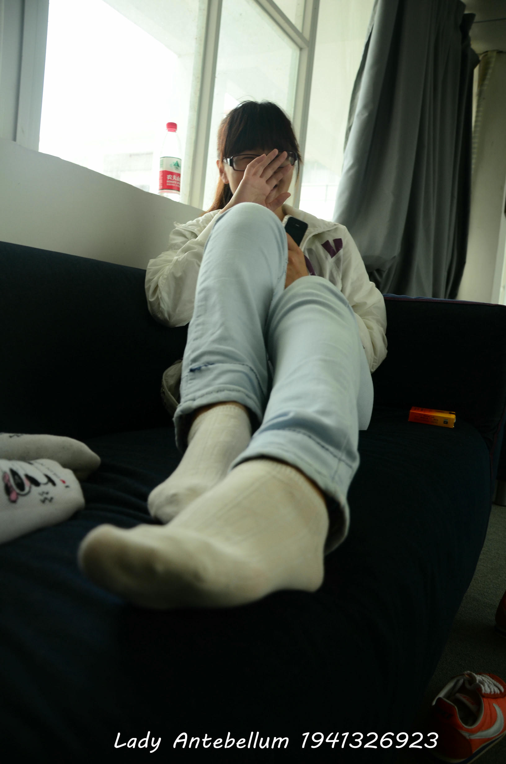 [战前女神] 恋足美腿棉袜女神级摄影套图 010 [87P-105MB]_第4集