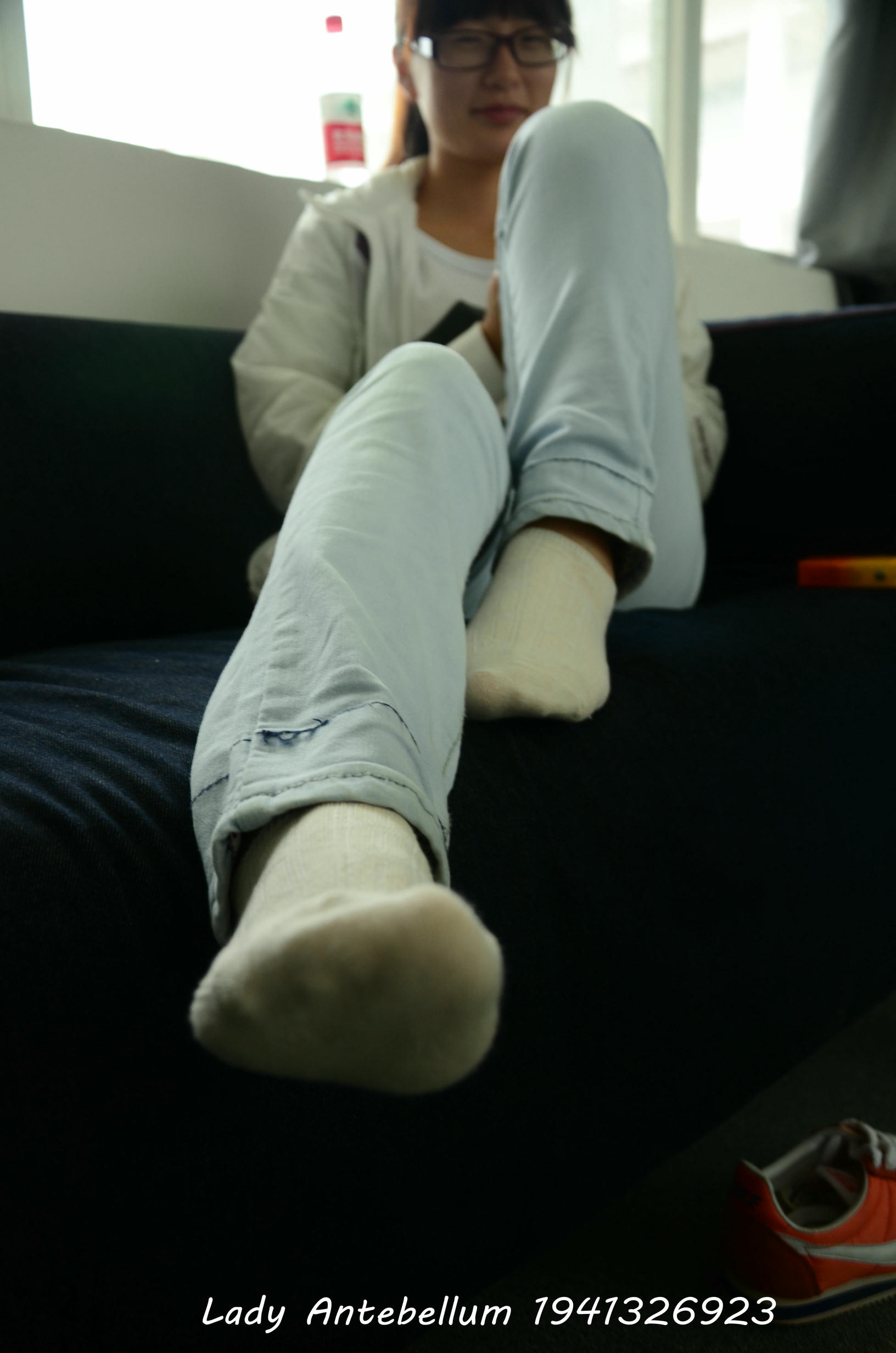 [战前女神] 恋足美腿棉袜女神级摄影套图 010 [87P-105MB]_第4集