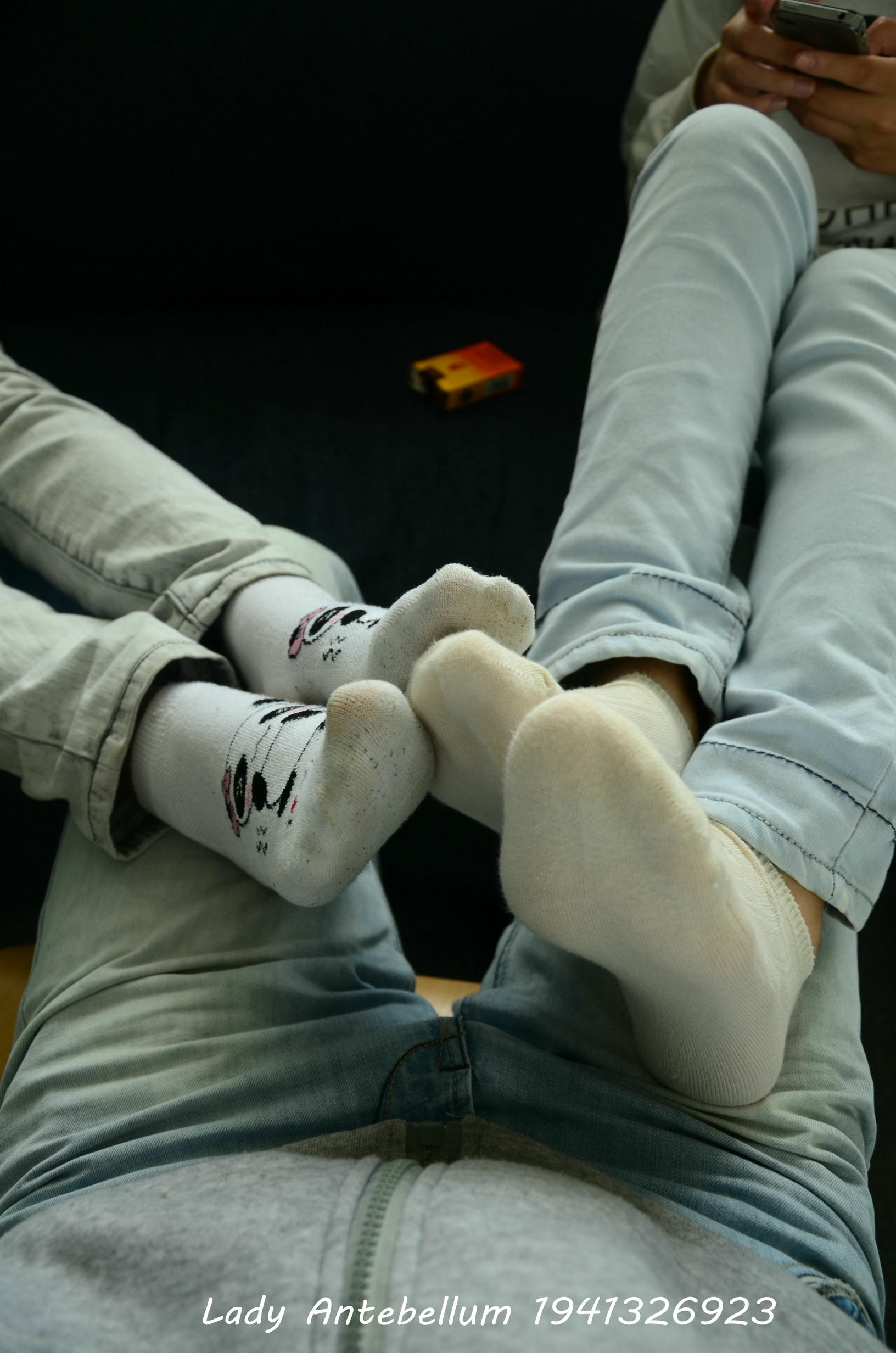 [战前女神] 恋足美腿棉袜女神级摄影套图 010 [87P-105MB]_第4集