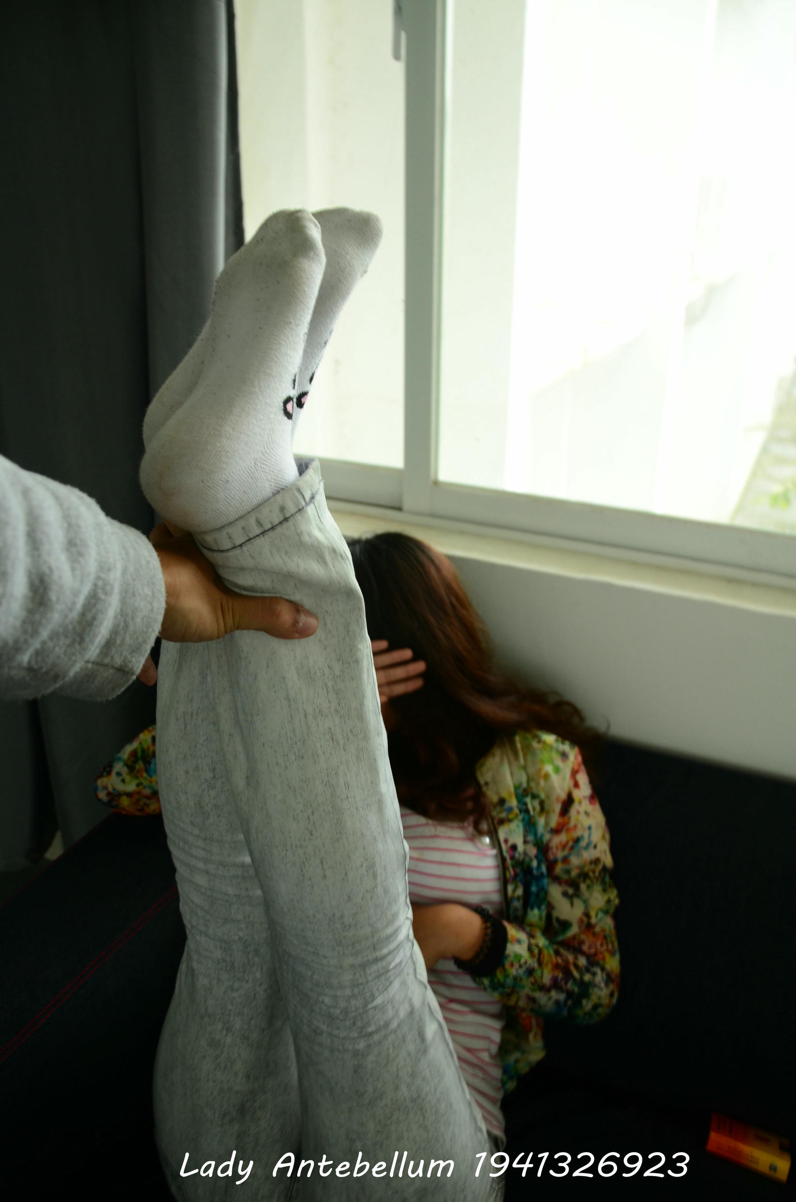 [战前女神] 恋足美腿棉袜女神级摄影套图 010 [87P-105MB]_第5集