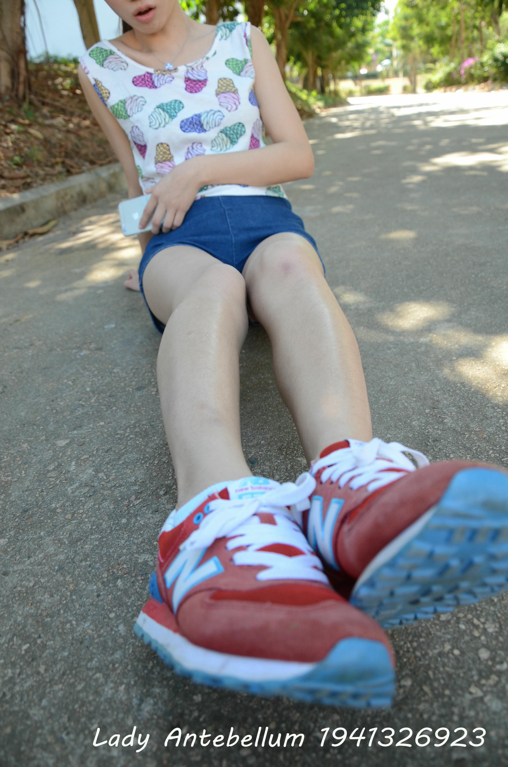 [战前女神] 恋足美腿棉袜女神级摄影套图 100 [60P-95MB]_第1集