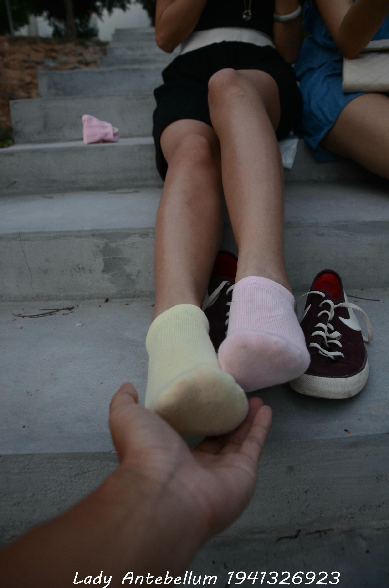 [战前女神] 恋足美腿棉袜女神级摄影套图 101 [128P-145MB]_第6集