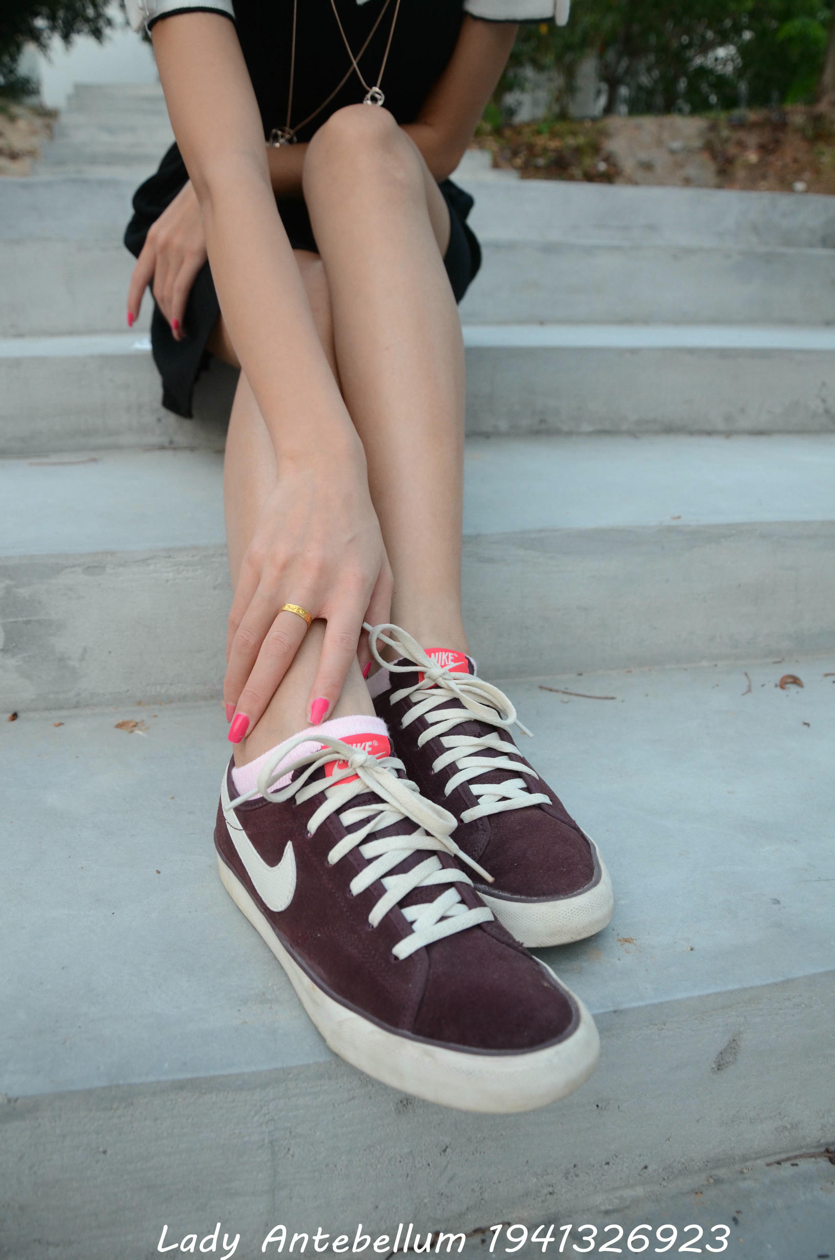 [战前女神] 恋足美腿棉袜女神级摄影套图 101 [128P-145MB]_第2集