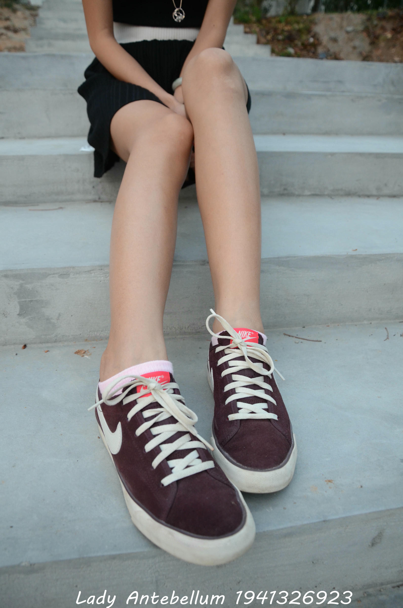 [战前女神] 恋足美腿棉袜女神级摄影套图 101 [128P-145MB]_第2集