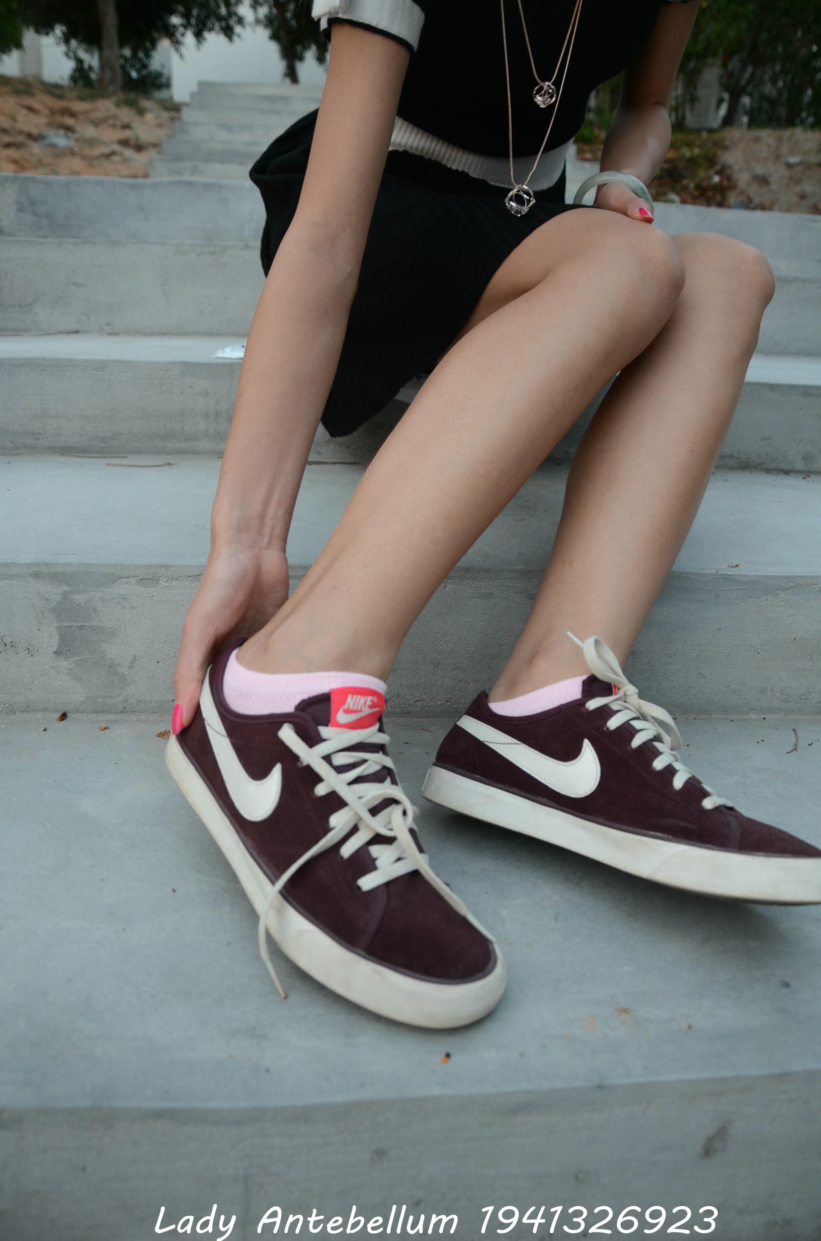 [战前女神] 恋足美腿棉袜女神级摄影套图 101 [128P-145MB]_第2集