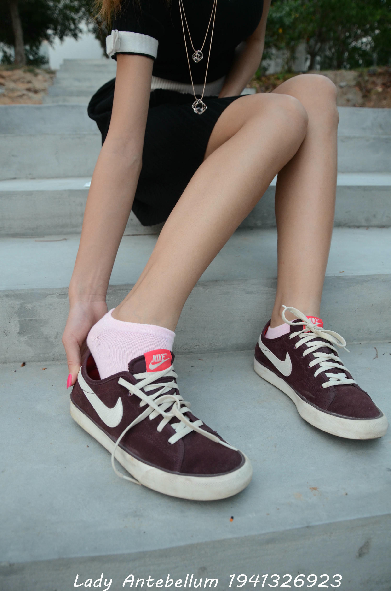 [战前女神] 恋足美腿棉袜女神级摄影套图 101 [128P-145MB]_第2集