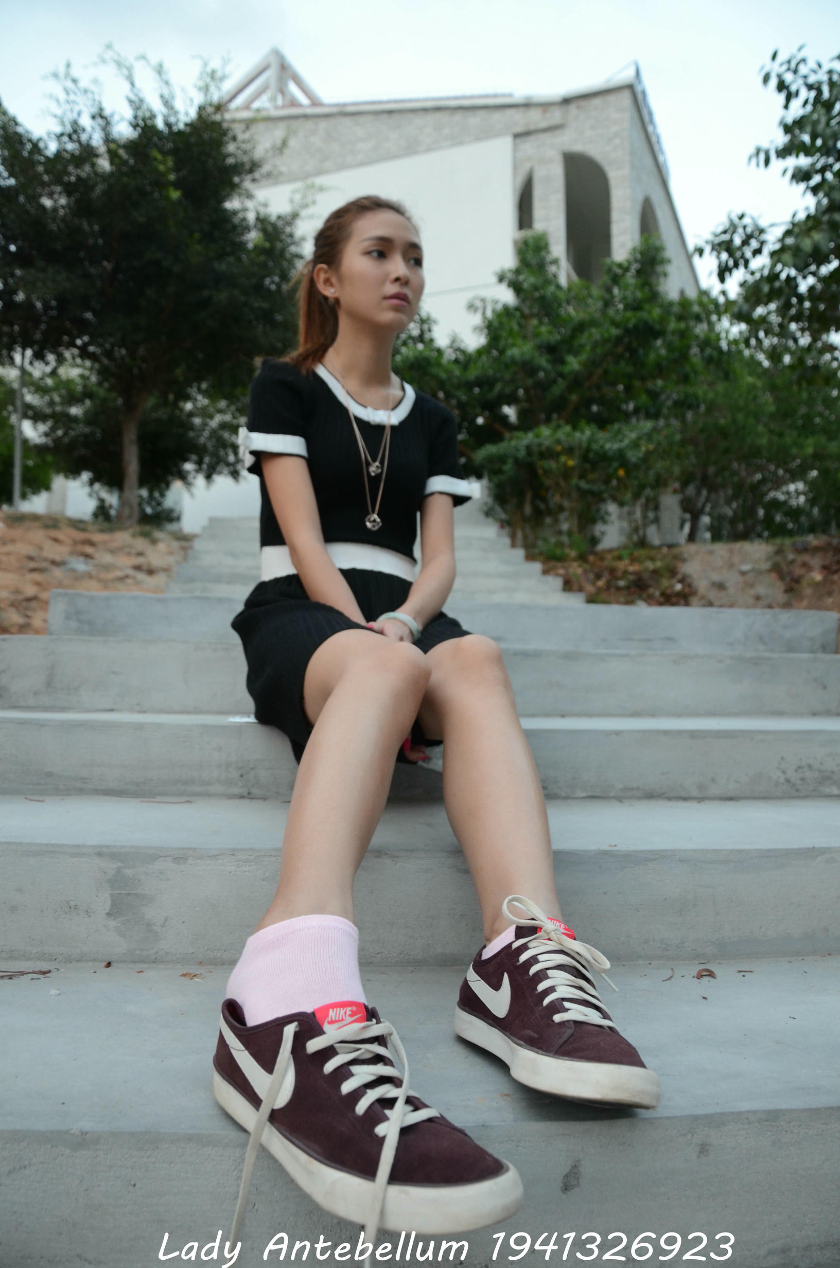 [战前女神] 恋足美腿棉袜女神级摄影套图 101 [128P-145MB]_第3集