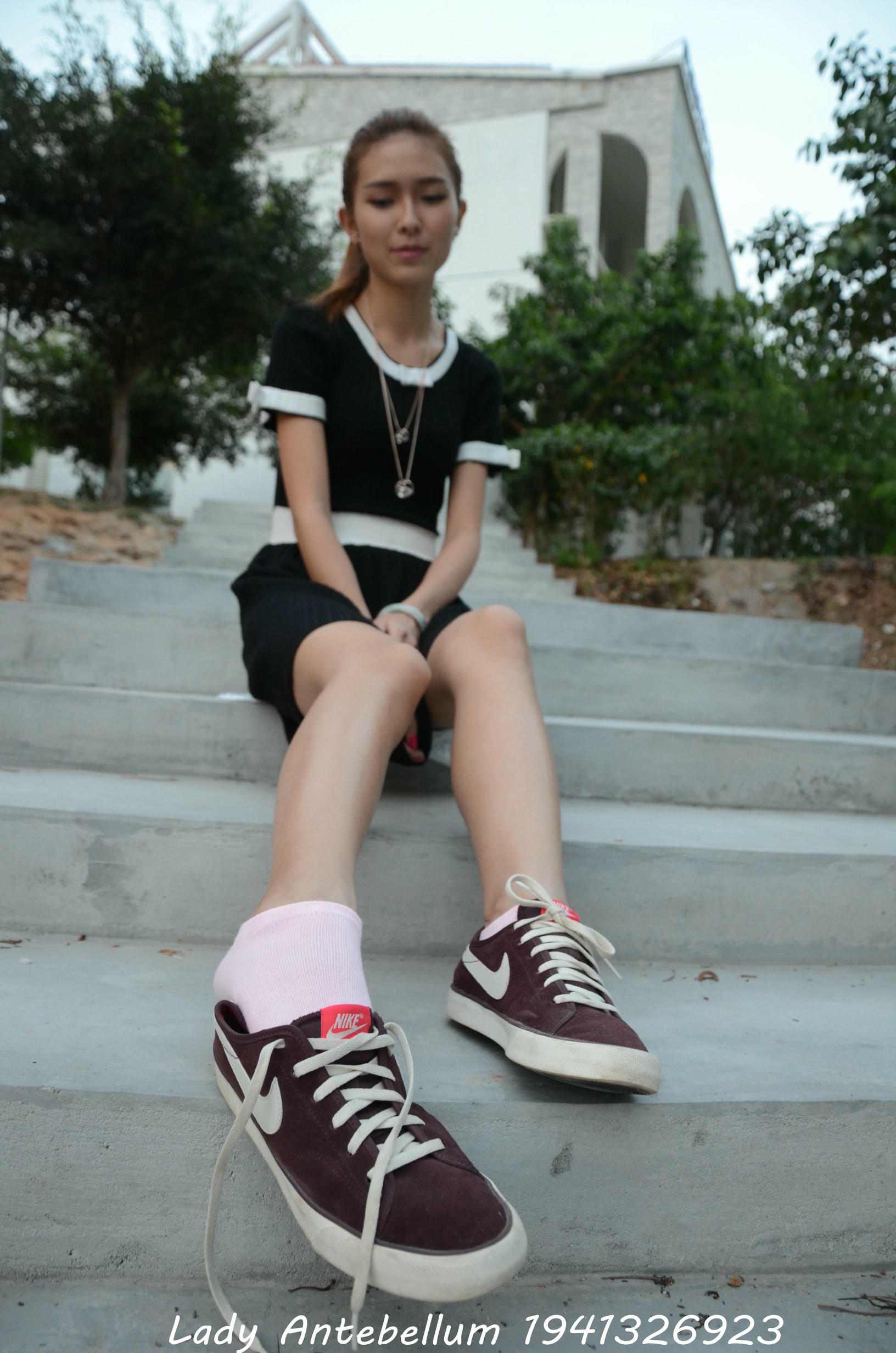 [战前女神] 恋足美腿棉袜女神级摄影套图 101 [128P-145MB]_第3集